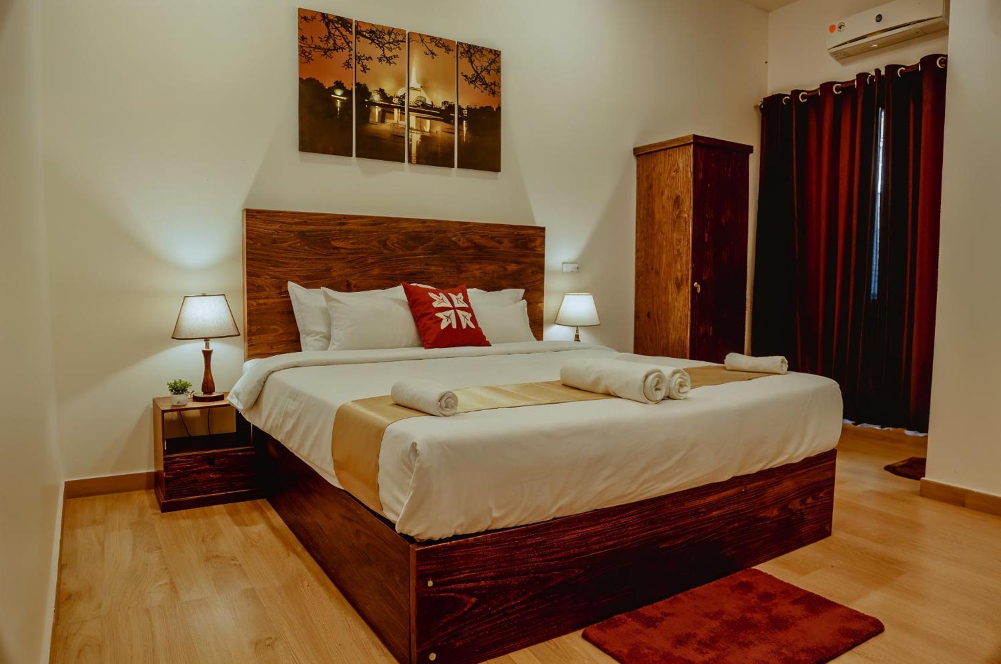 Double or Twin Room with Balcony photo 1