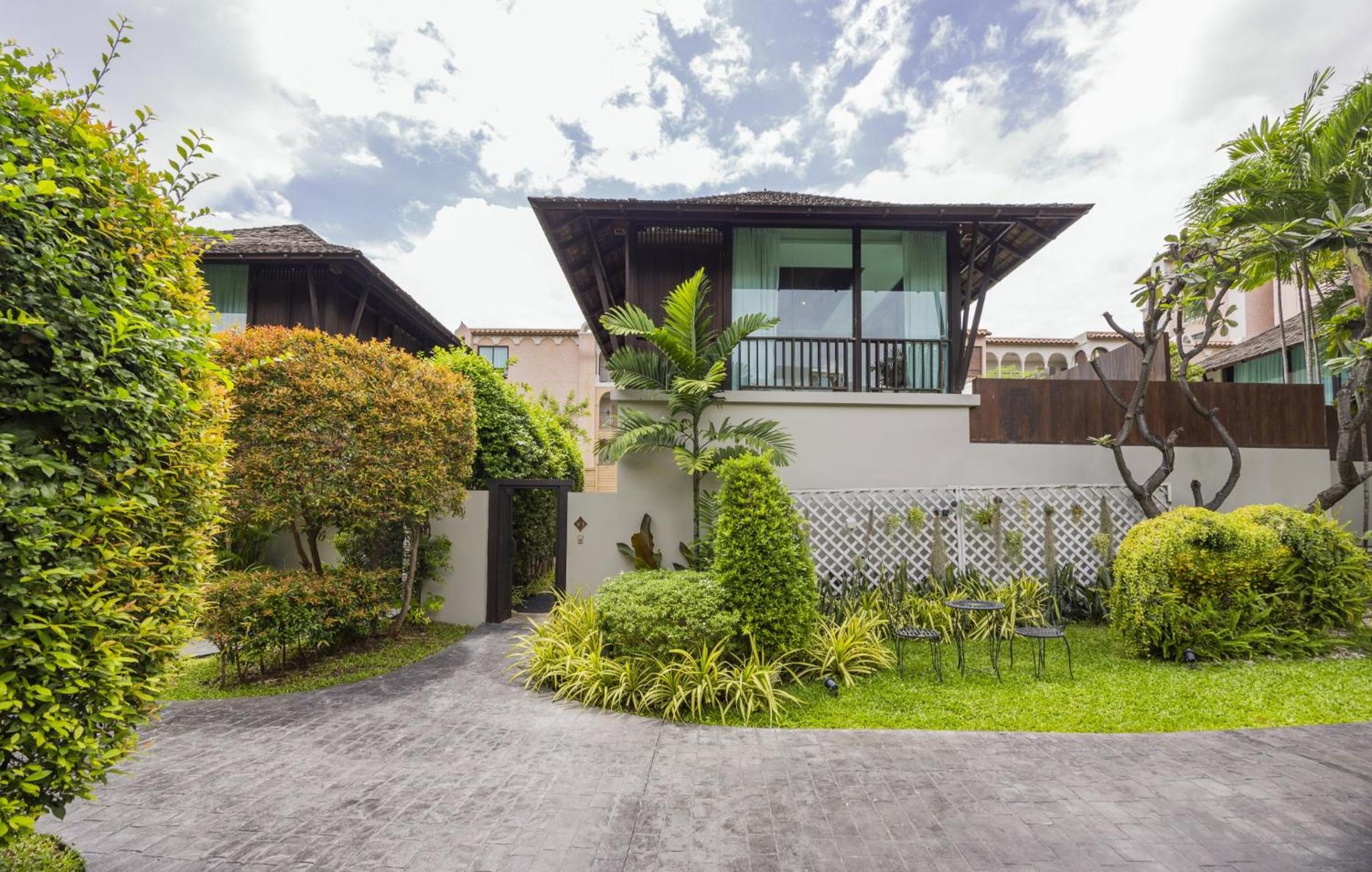 Two-Bedroom Villa - Photo 9