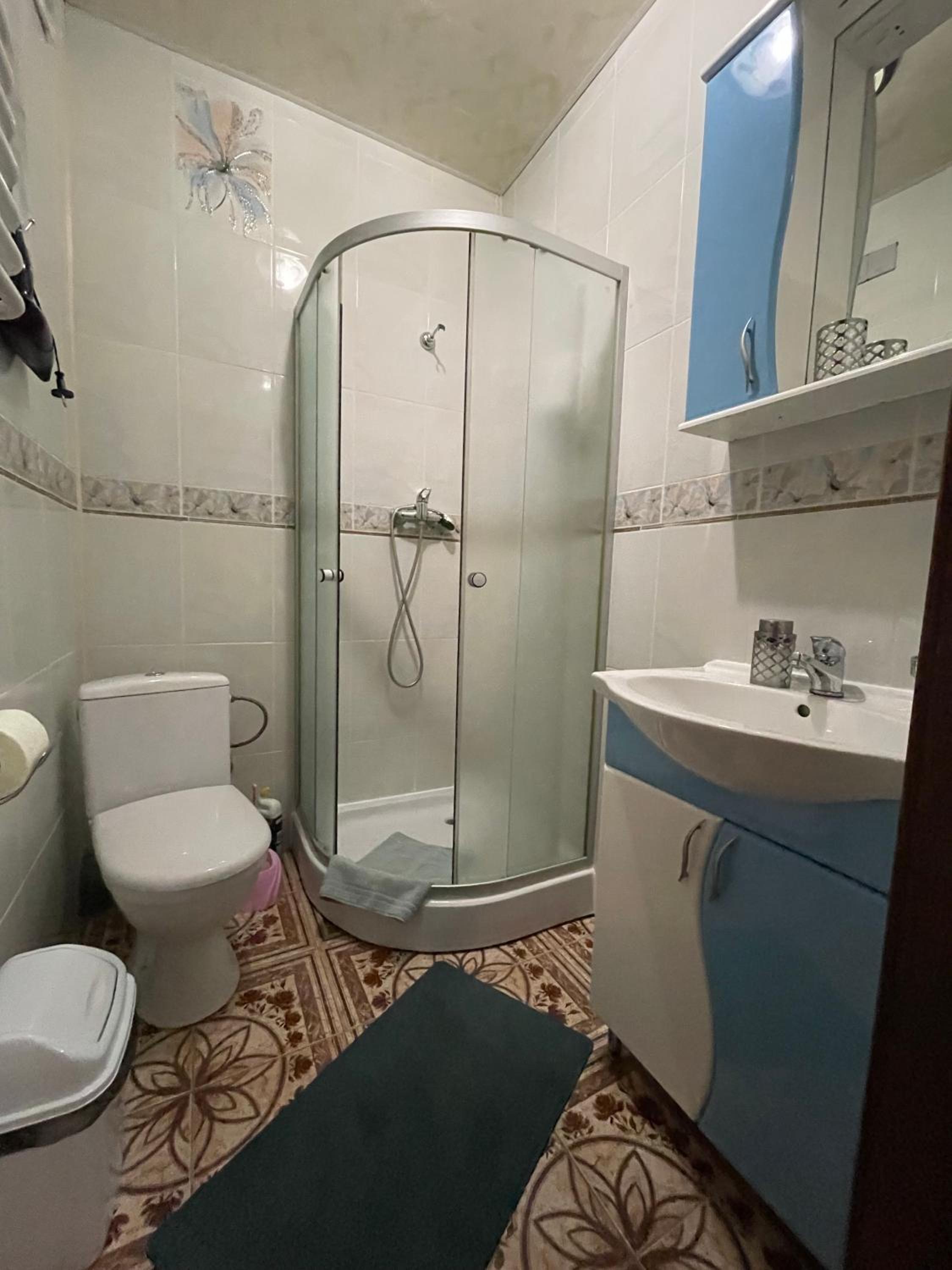 Deluxe Room (2 Adults + 1 Child) photo 2