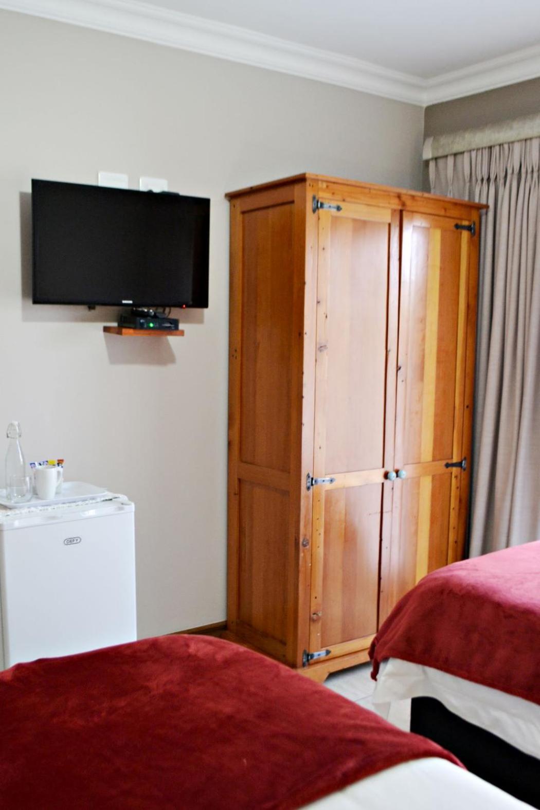 Deluxe Queen Room photo 3