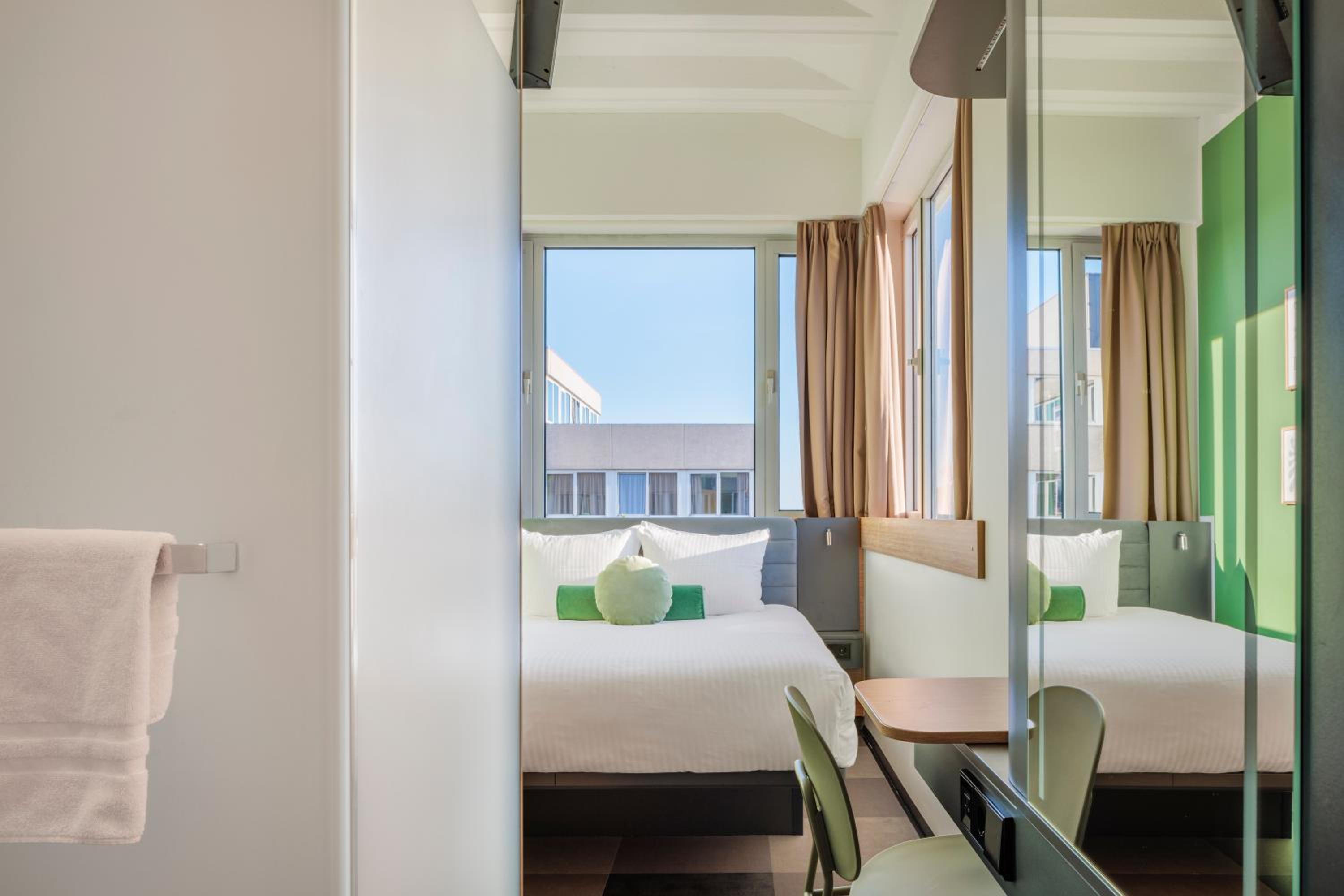 Standard Double Room - Photo 1