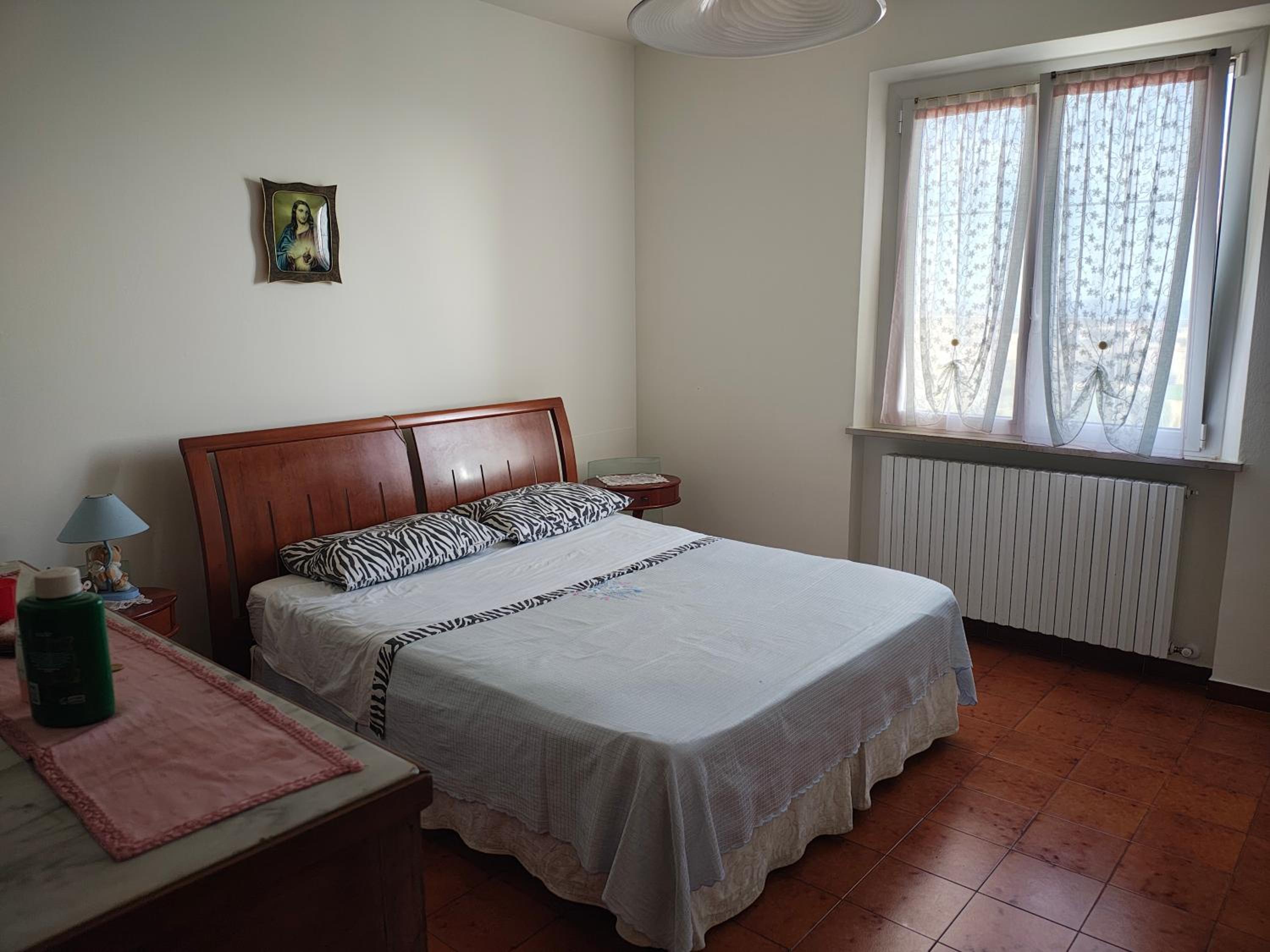 Three-Bedroom Premium Apartment with Balcony photo 2