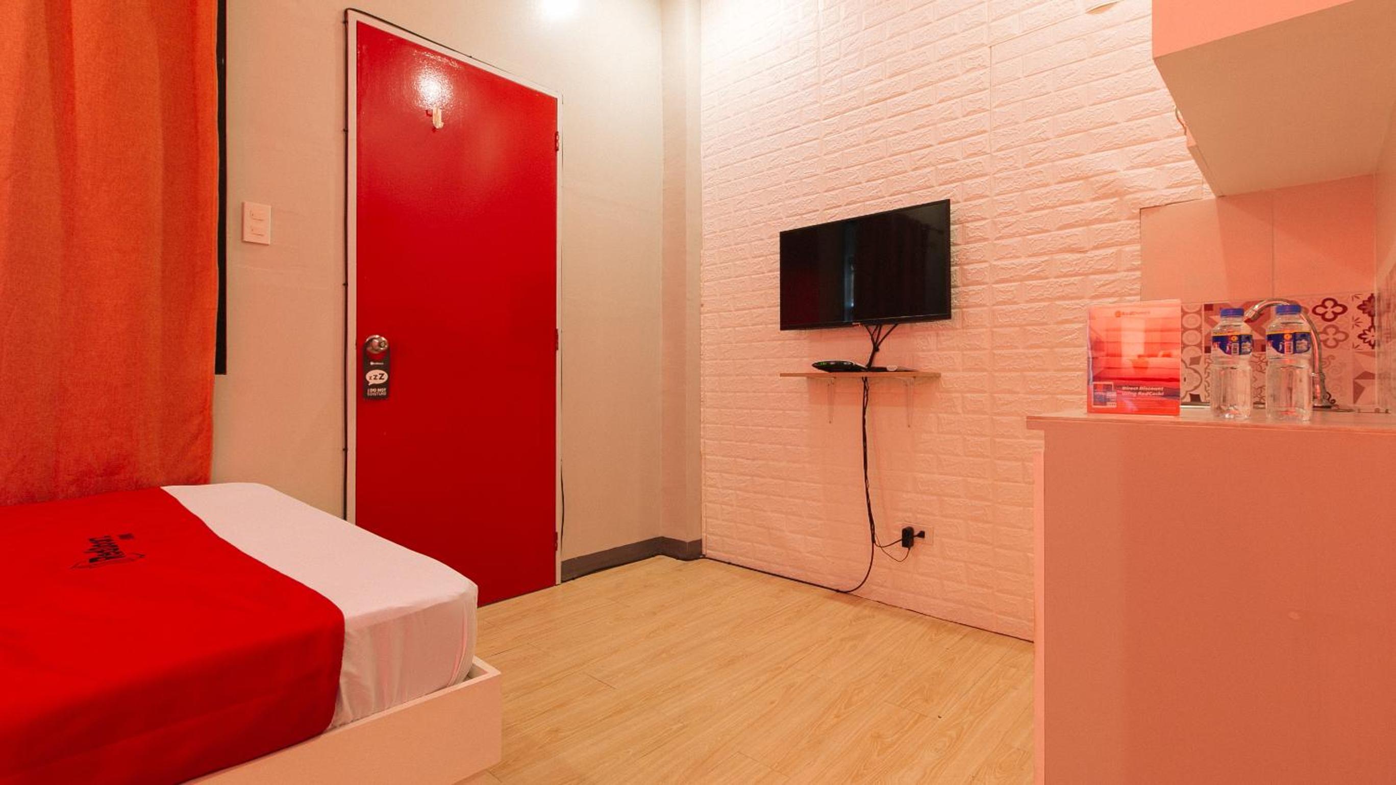 Standard Double Room - Photo 4