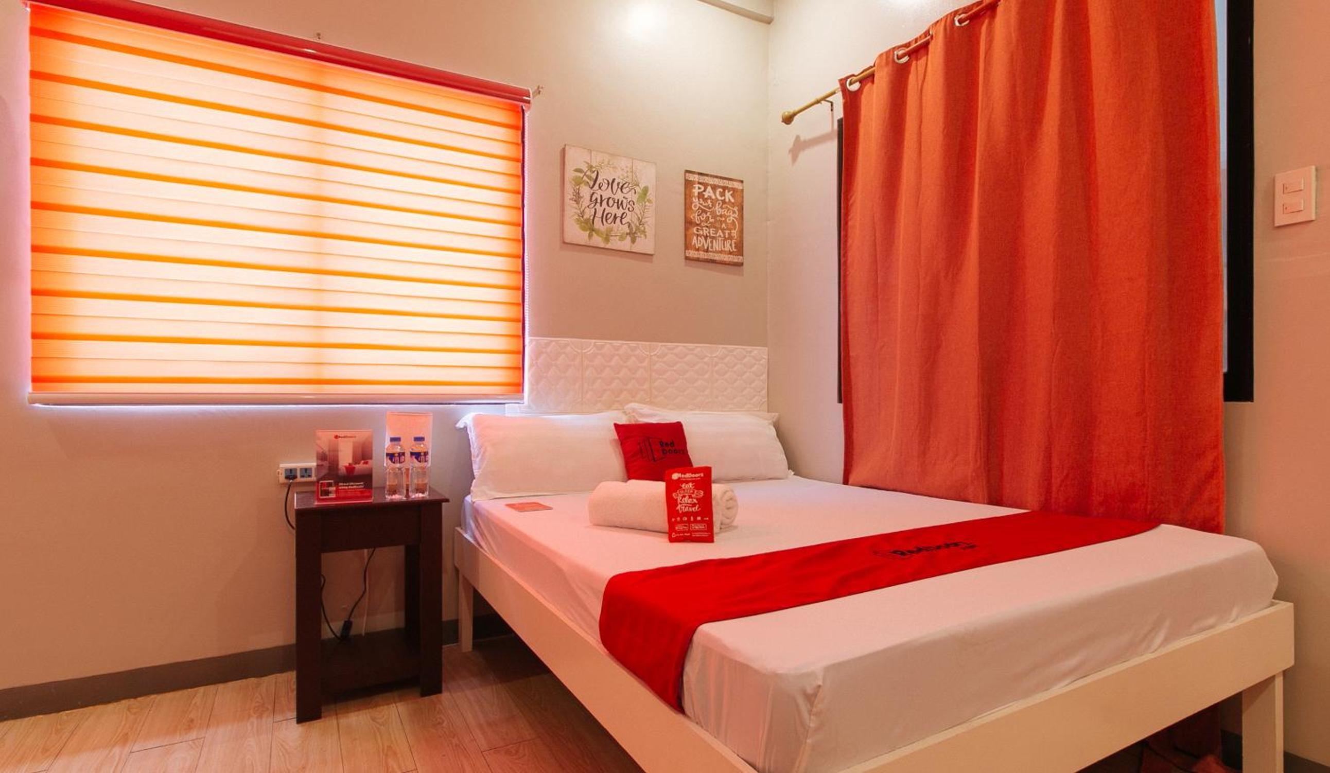 Standard Double Room - Photo 2