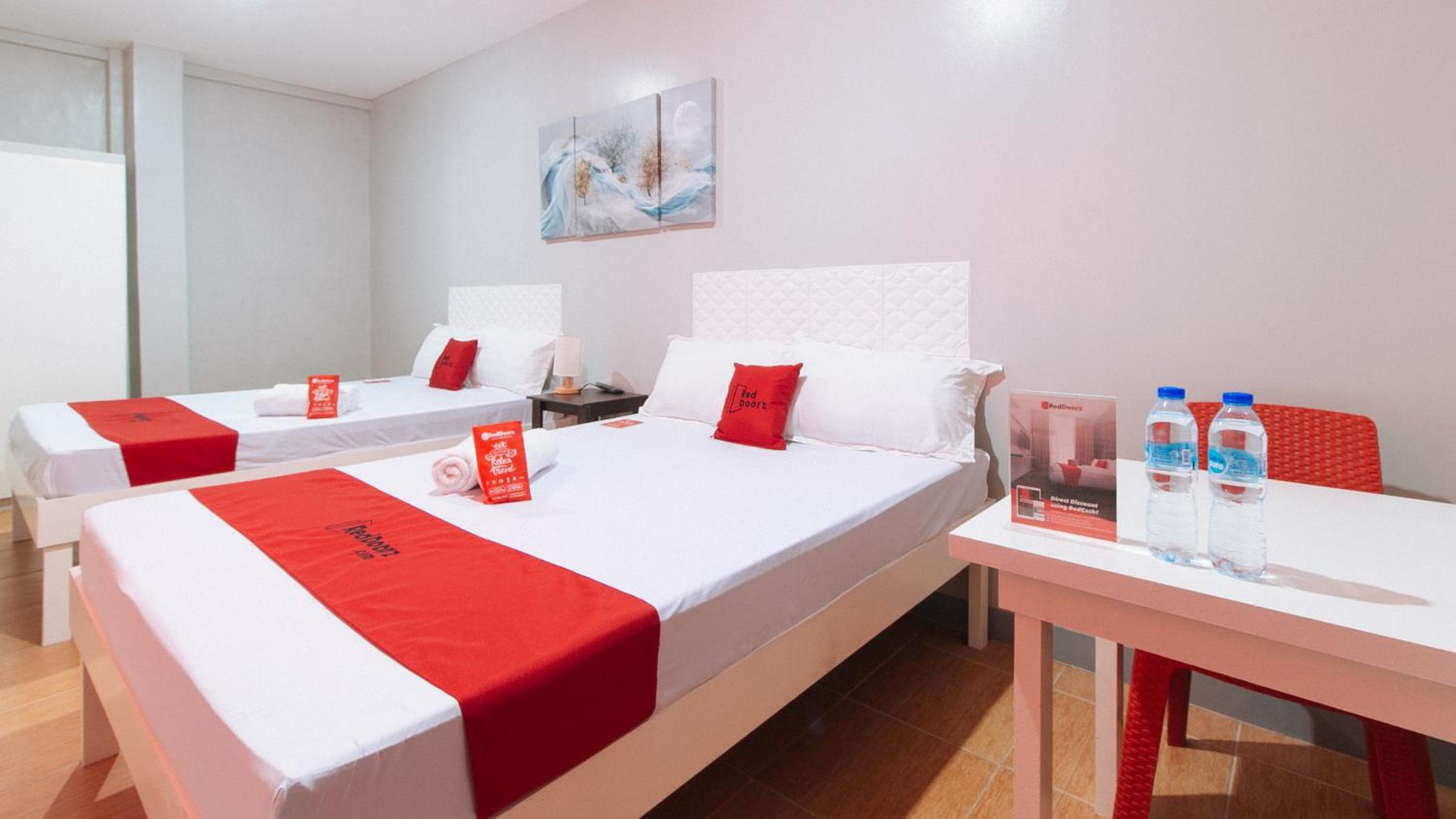 Deluxe Family Room - Photo 4