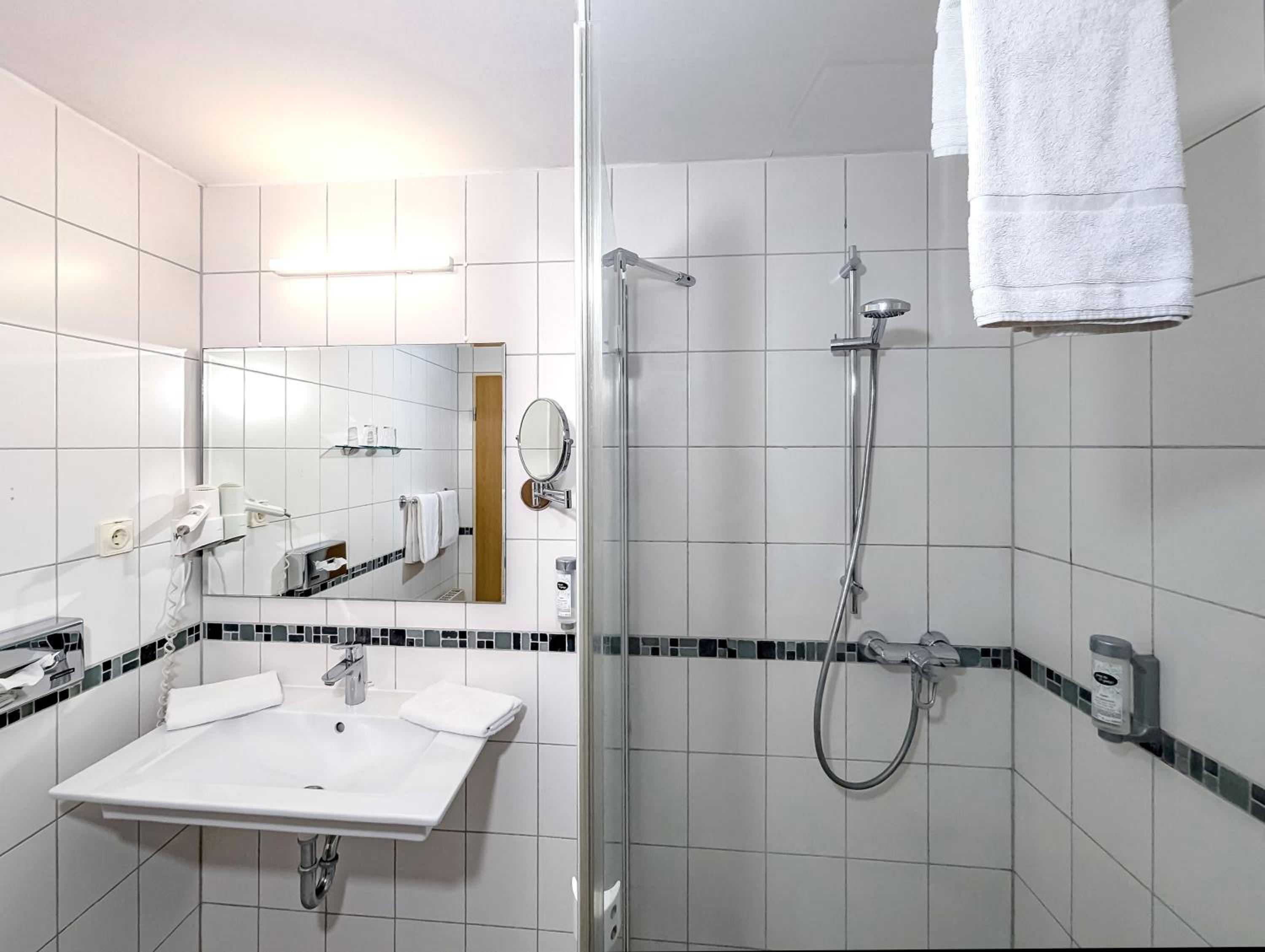 Double Room - Photo 4