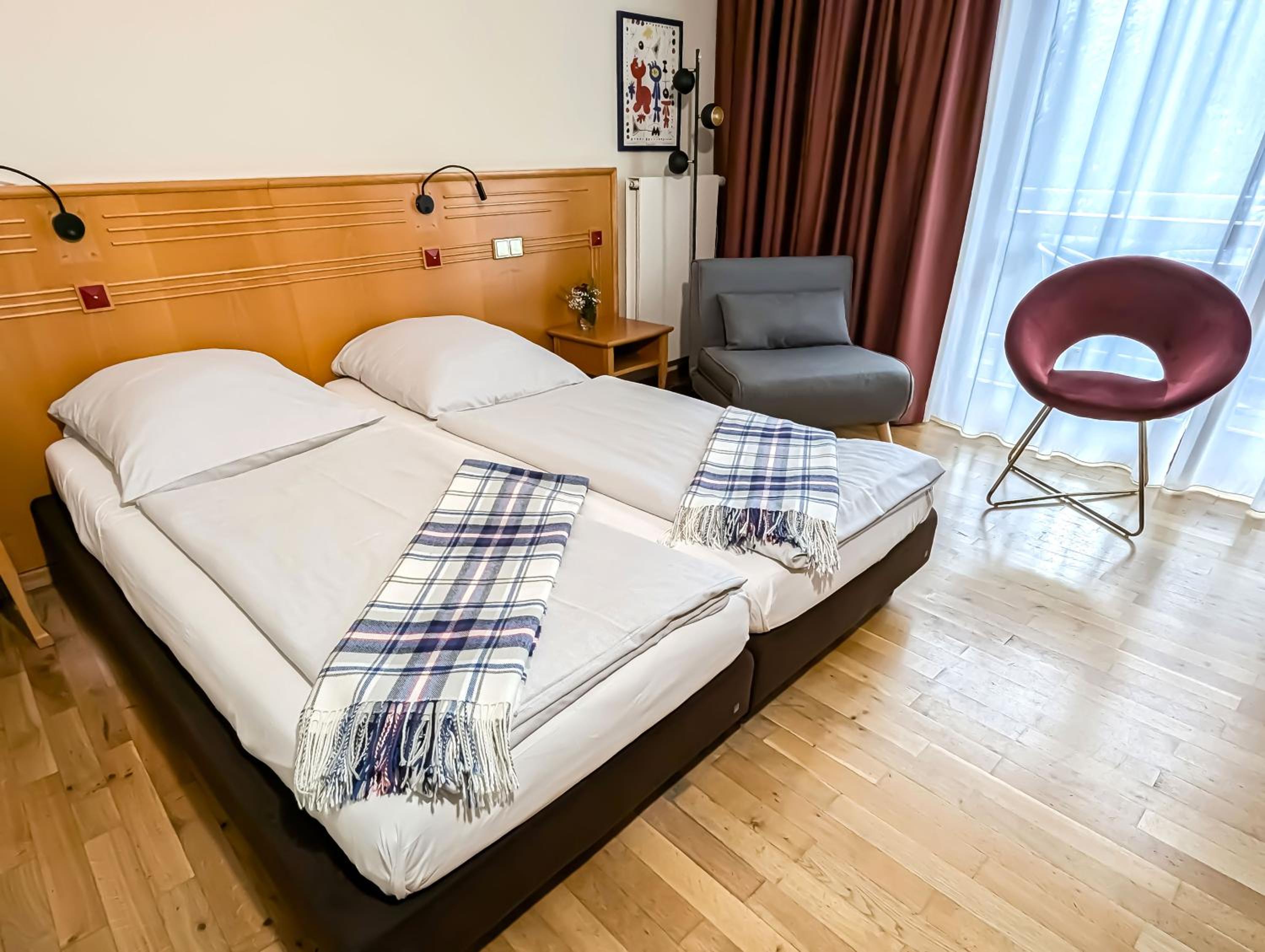 Double Room - Photo 1