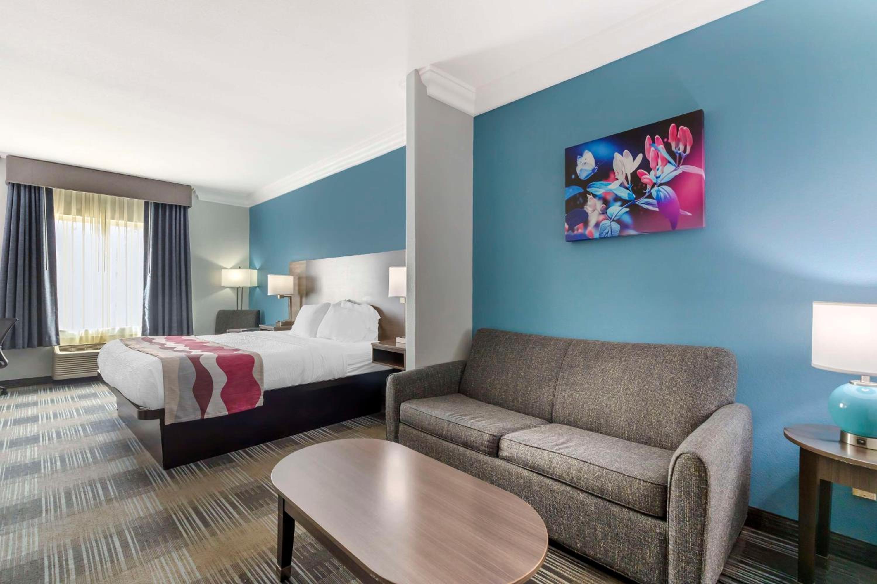 One-Bedroom Suite with One King and One Queen Bed - Photo 1