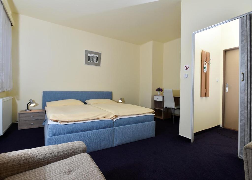 Triple Room photo 2