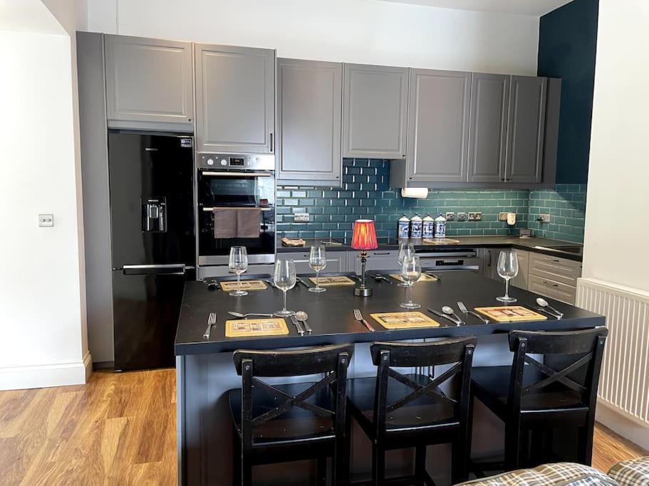 Three-Bedroom Vacation Home  photo 2