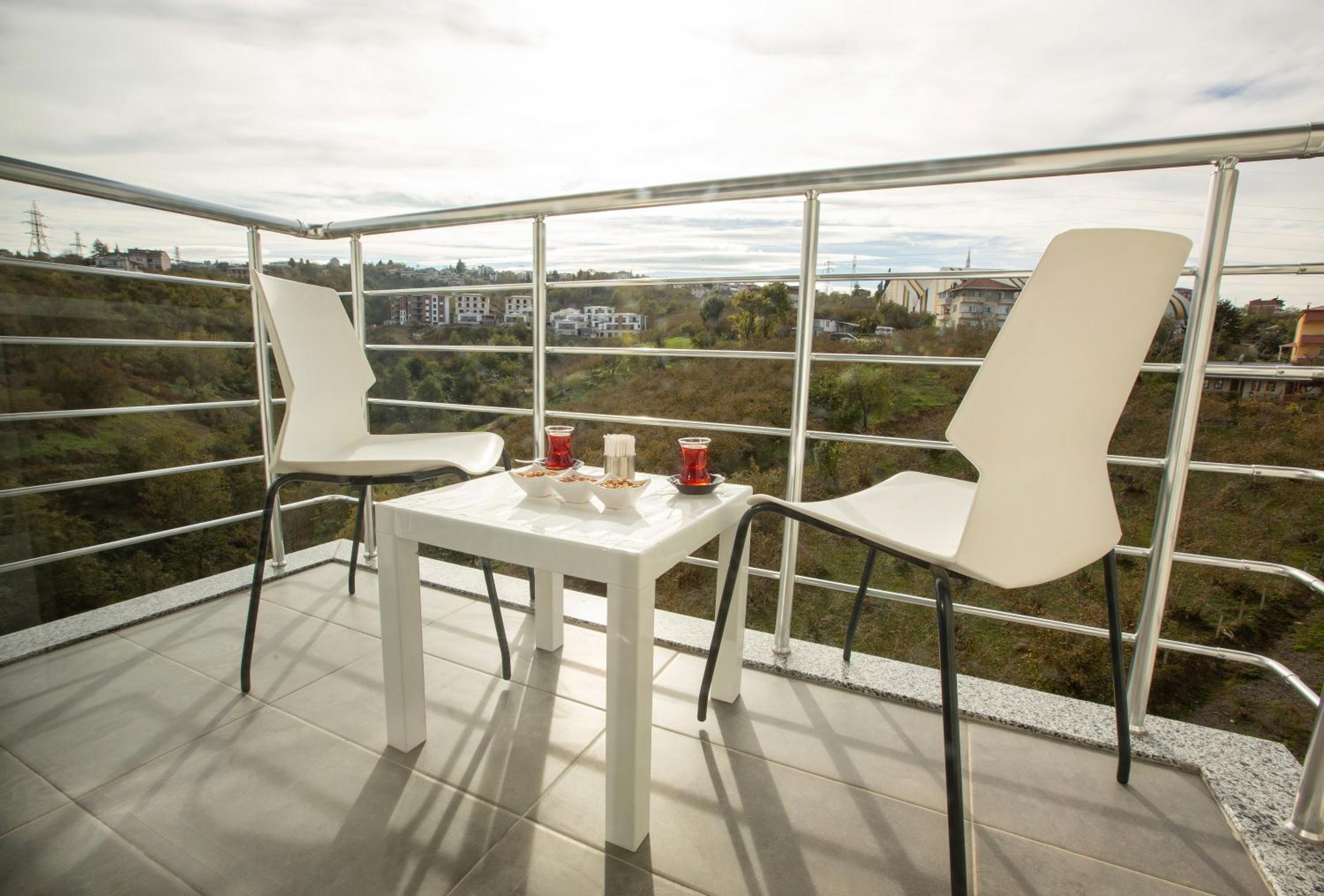 Superior Double or Twin Room with Mountain View - Photo 3