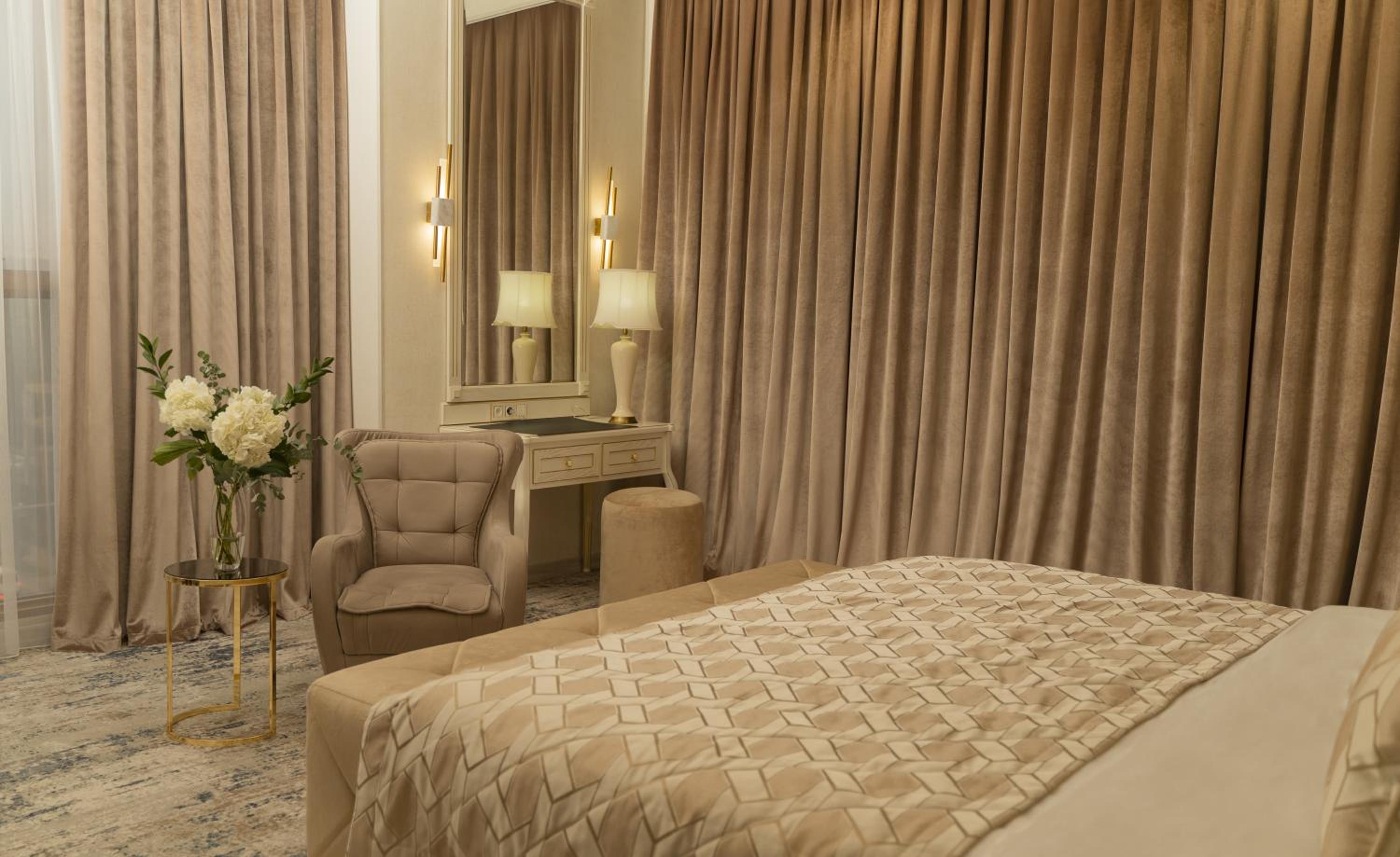 Executive Suite