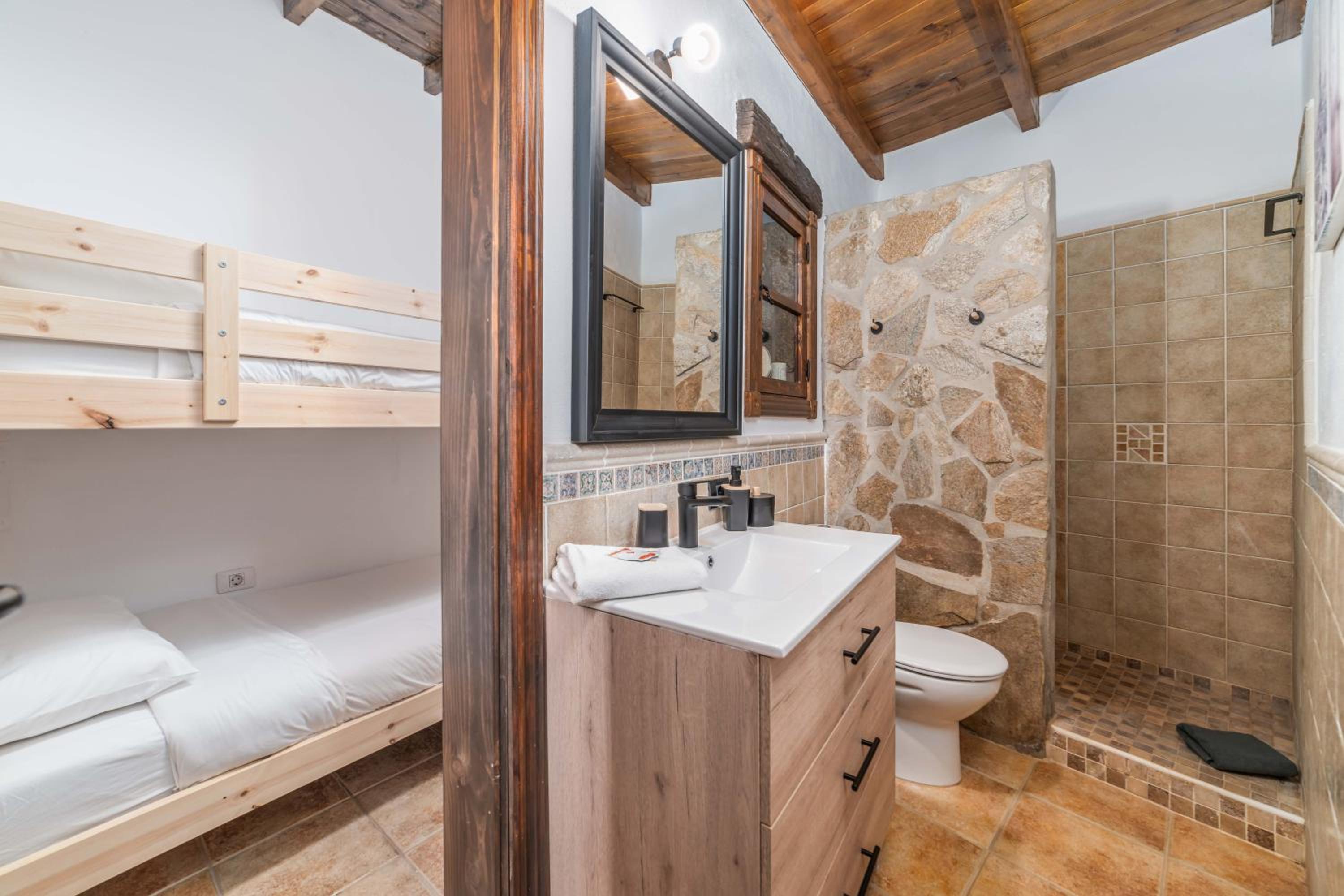 Two-Bedroom House photo 3