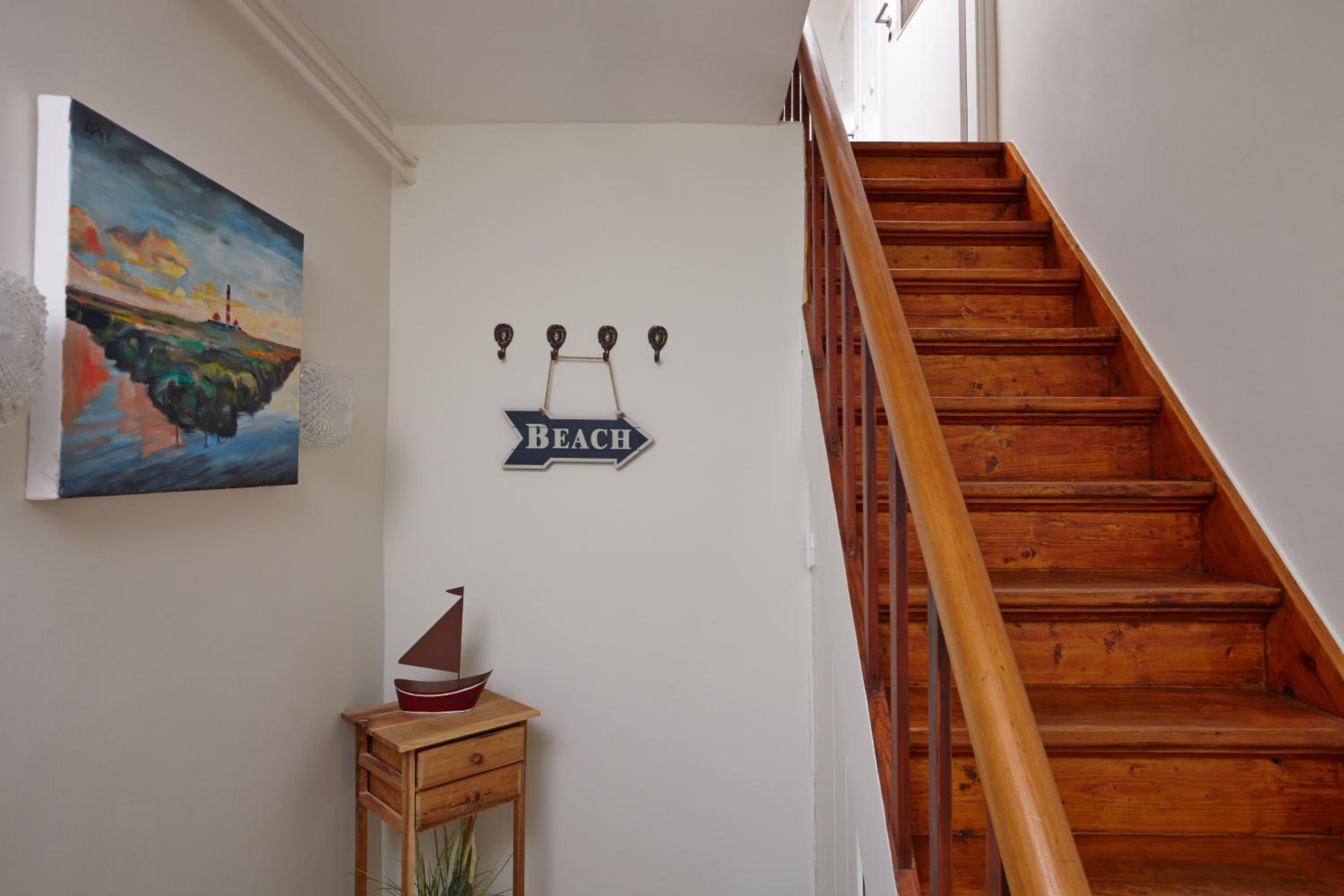 Two-Bedroom Apartment - Photo 7