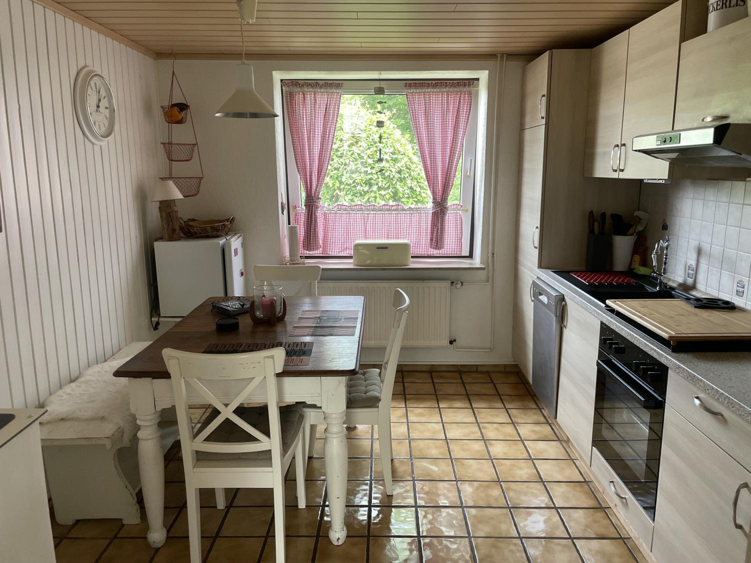 Three-Bedroom House photo 2