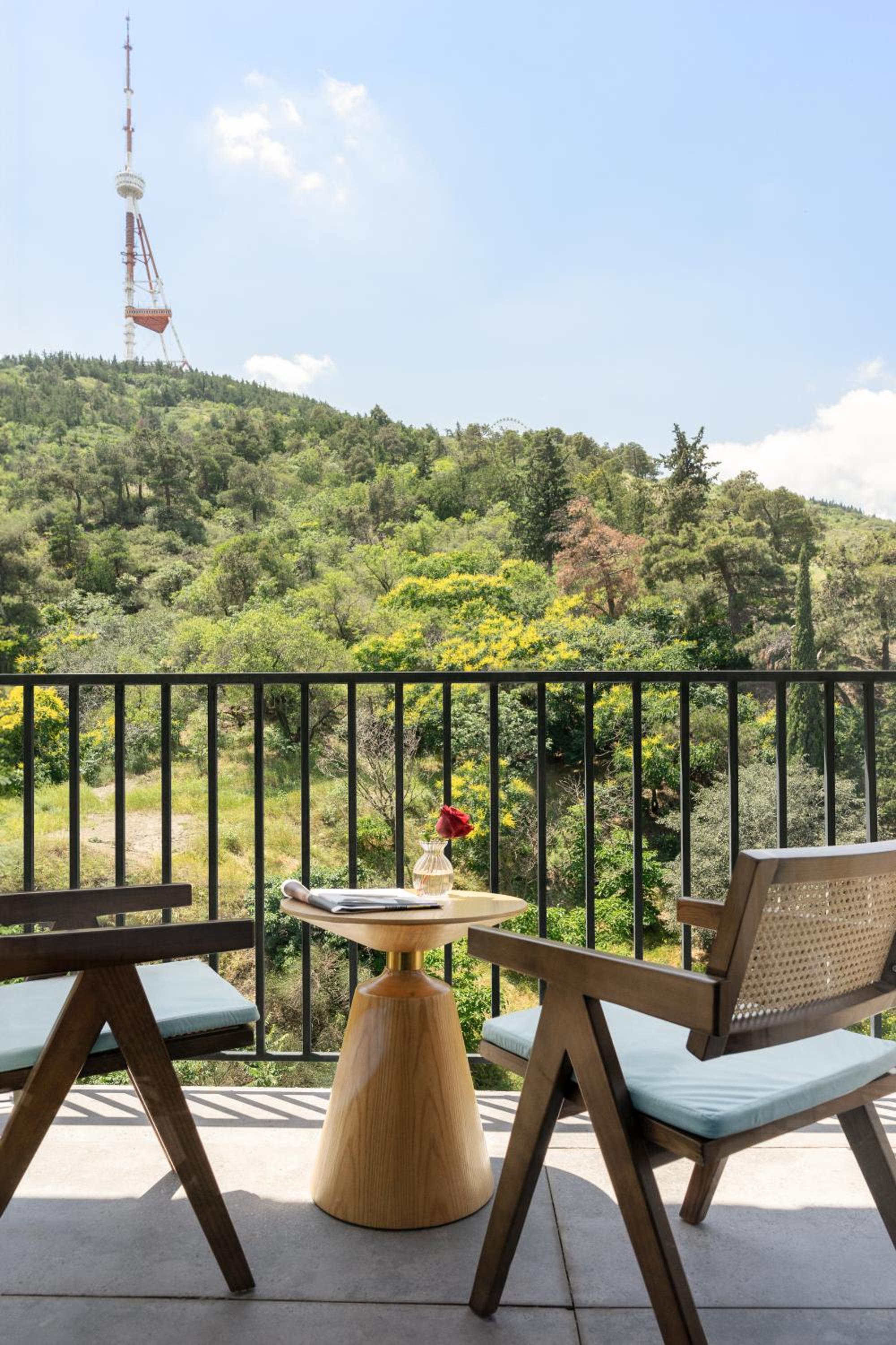 Double Room with Mountain View - Photo 1