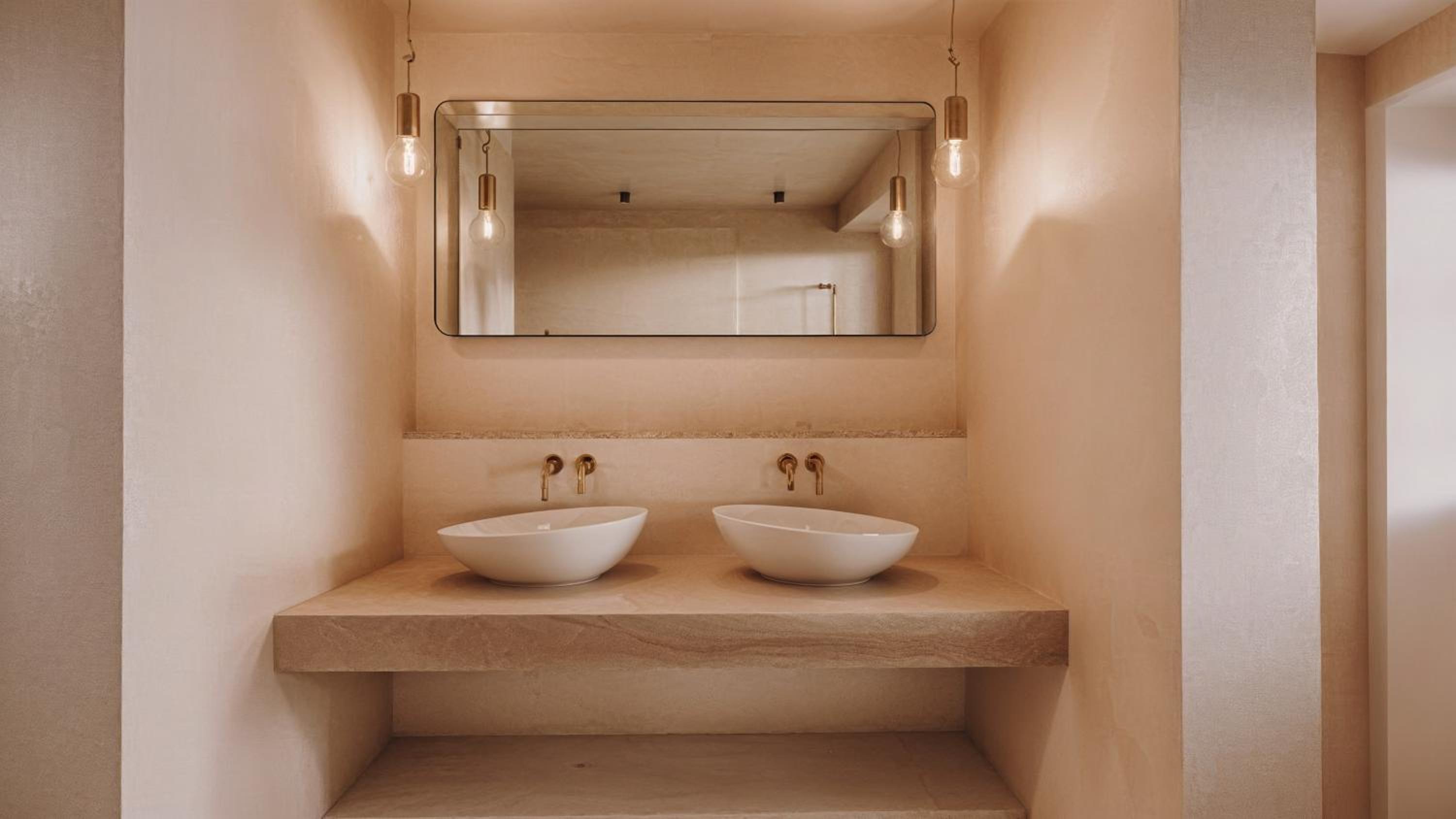 Apartment With Swimming Pool - Photo 5