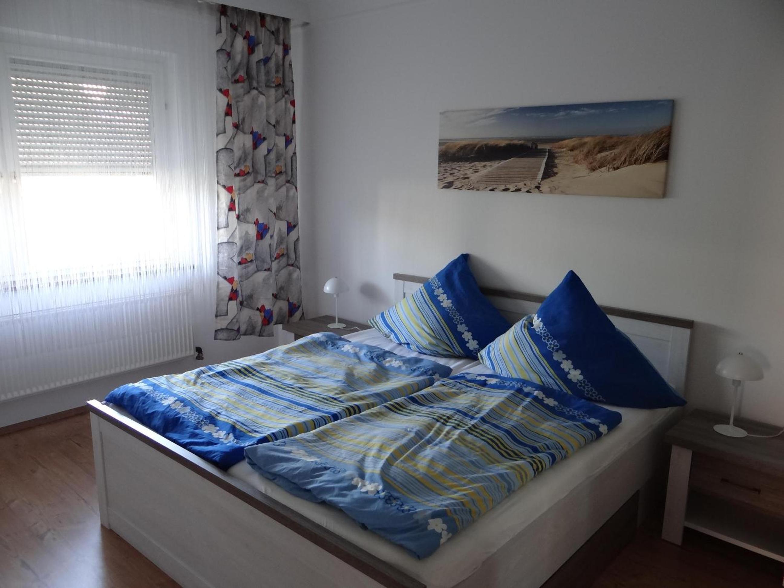 Two-Bedroom Apartment with Shower  photo 1