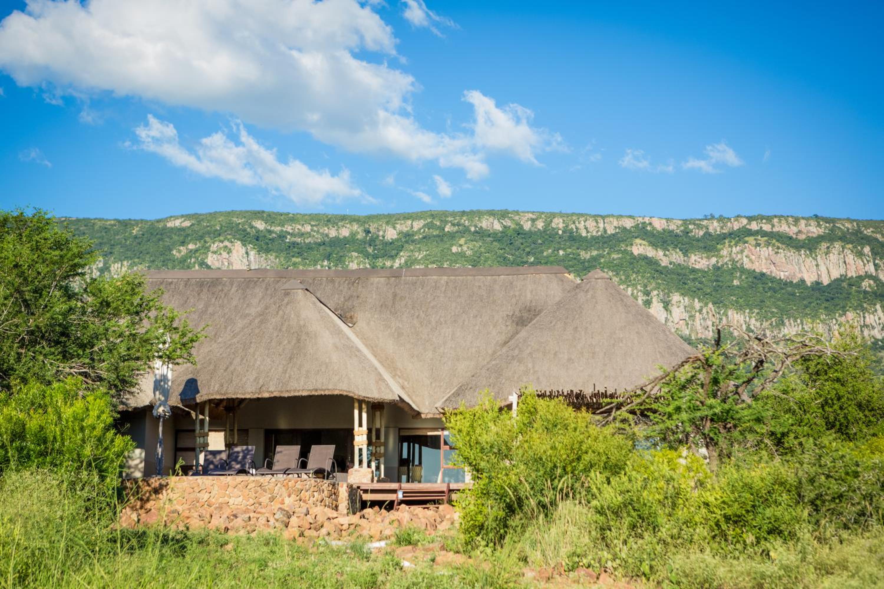 Premier Villa photo 3