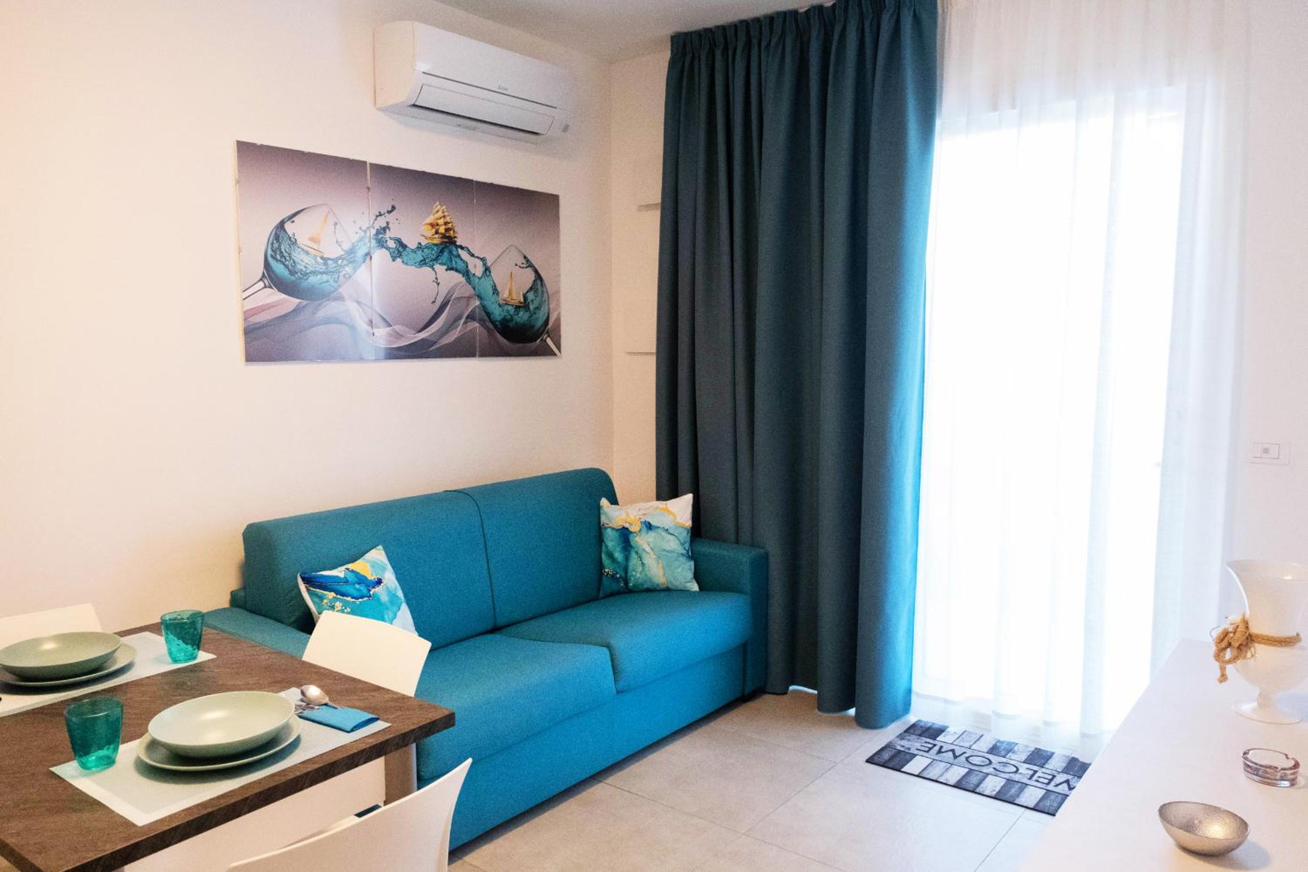 One-Bedroom Apartment with Sea View