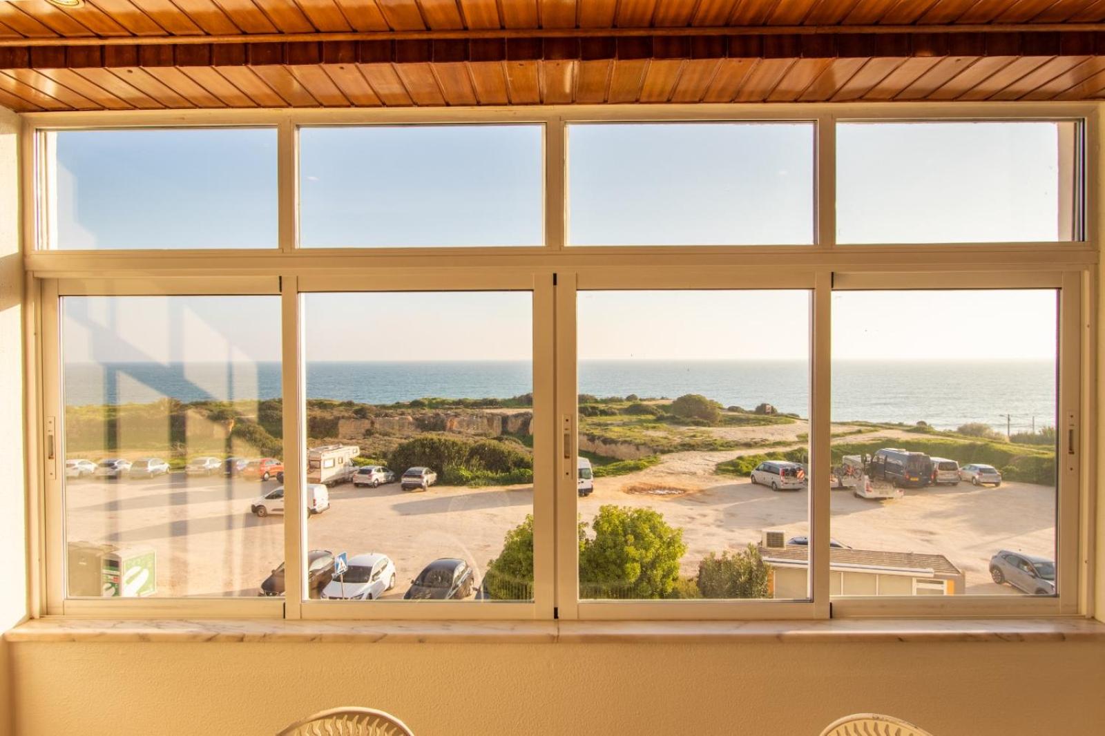 Apartment With Sea View photo 3
