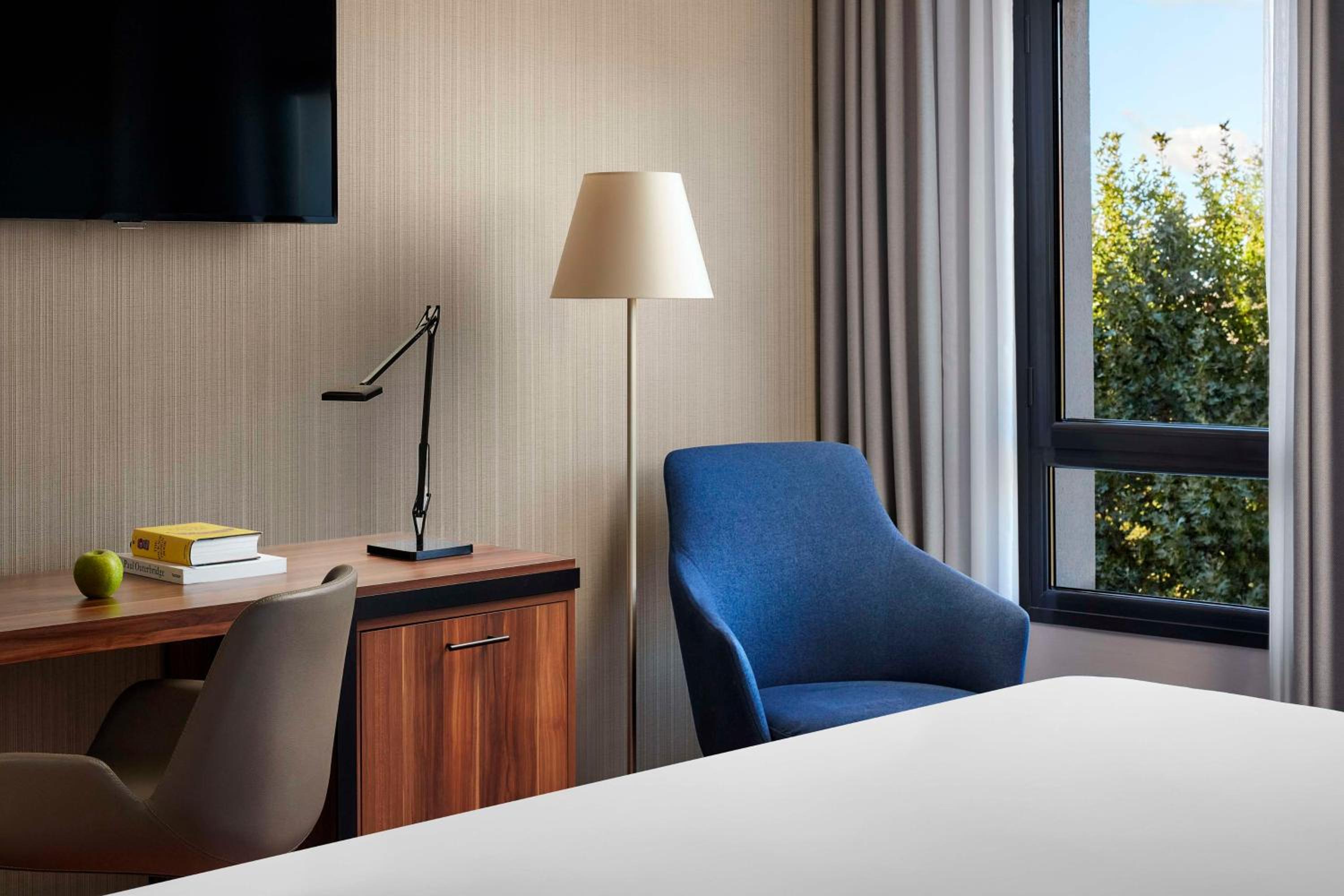 Standard Double or Twin Room - Photo 2