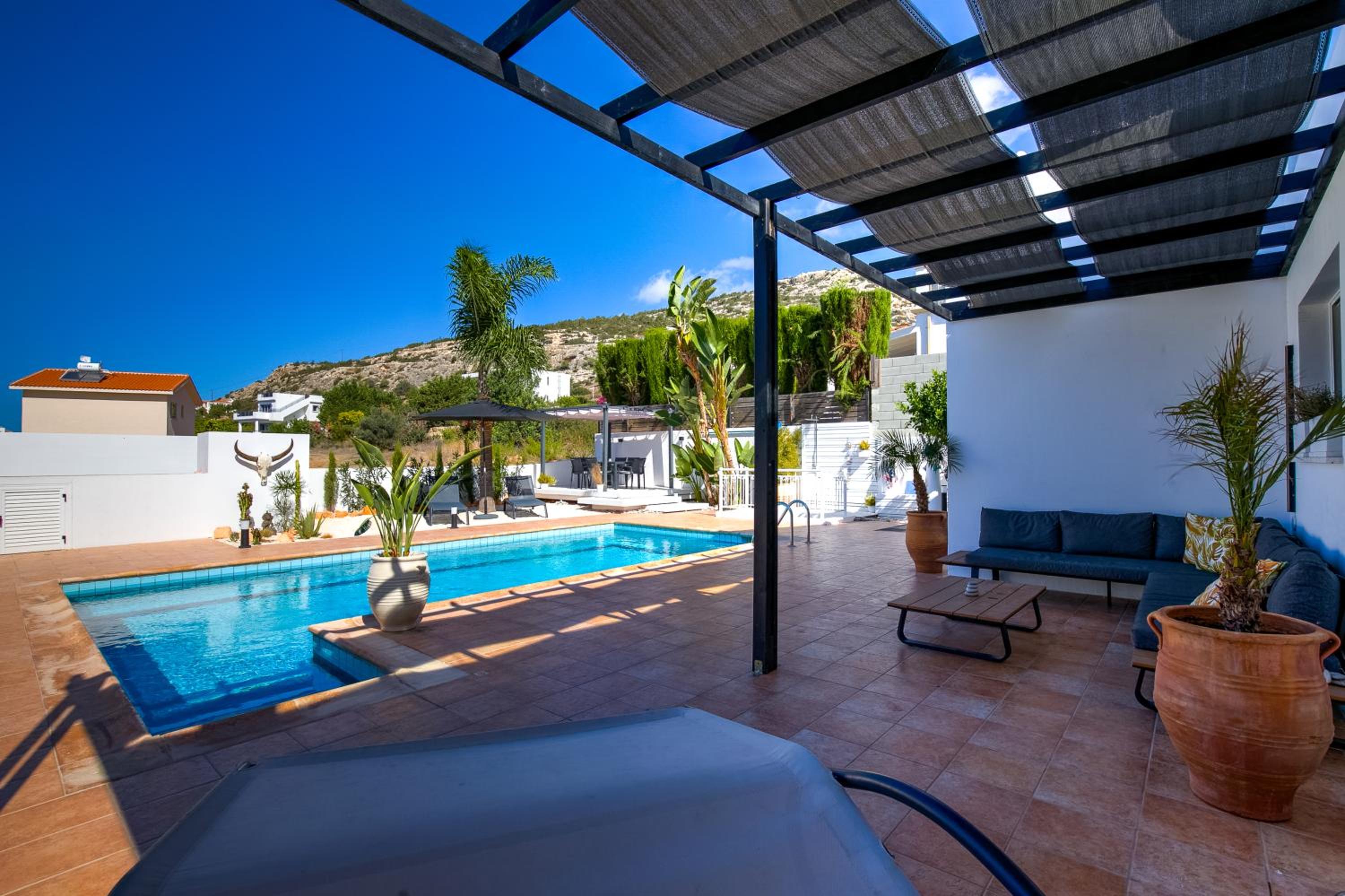 Three-Bedroom Villa photo 1