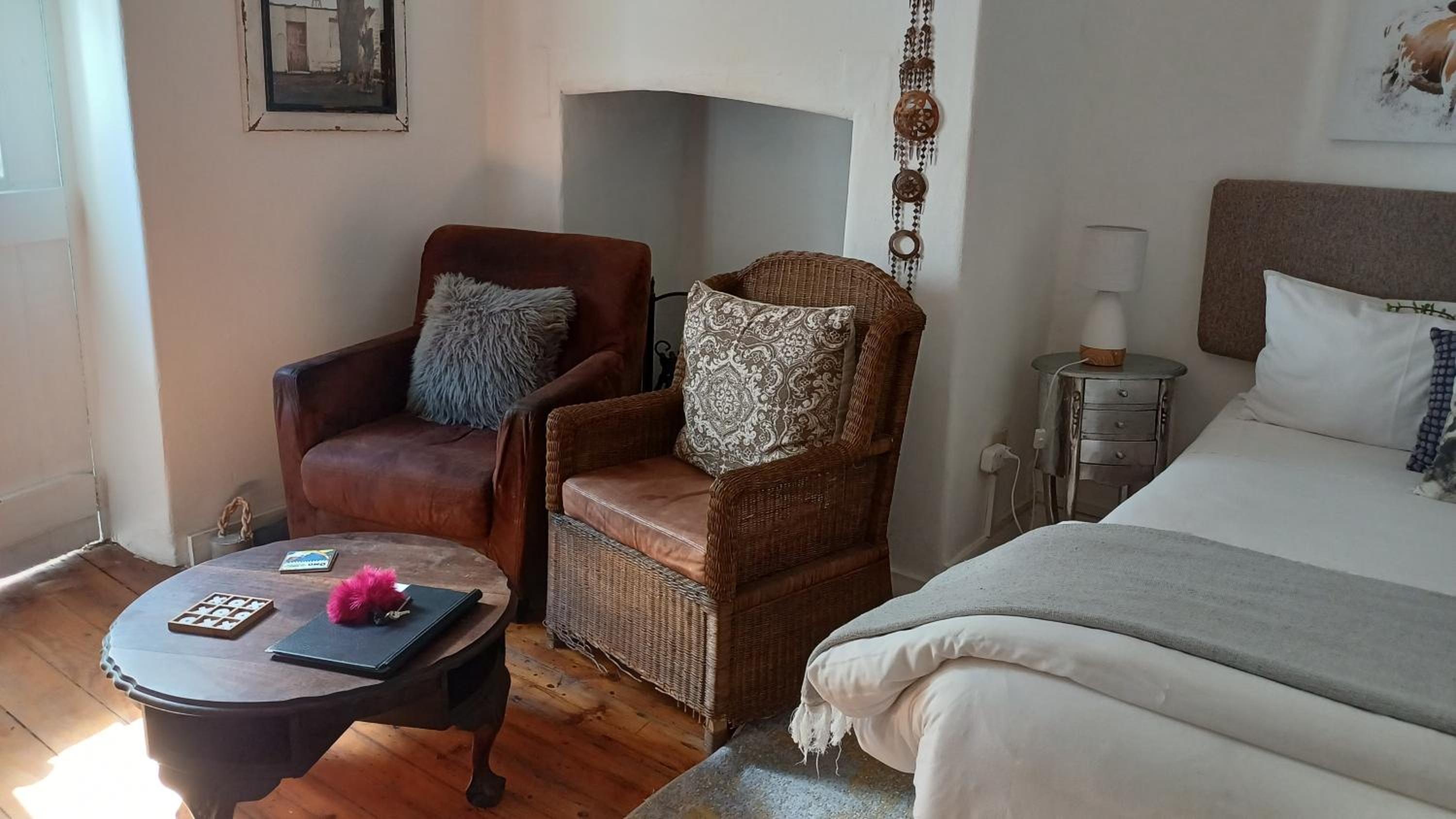 Double Room with Patio - Photo 3