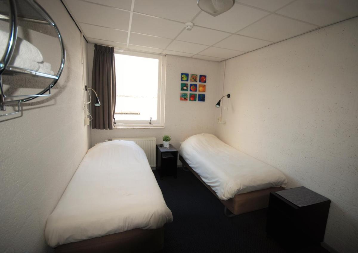 Double Room with Lake View photo 2