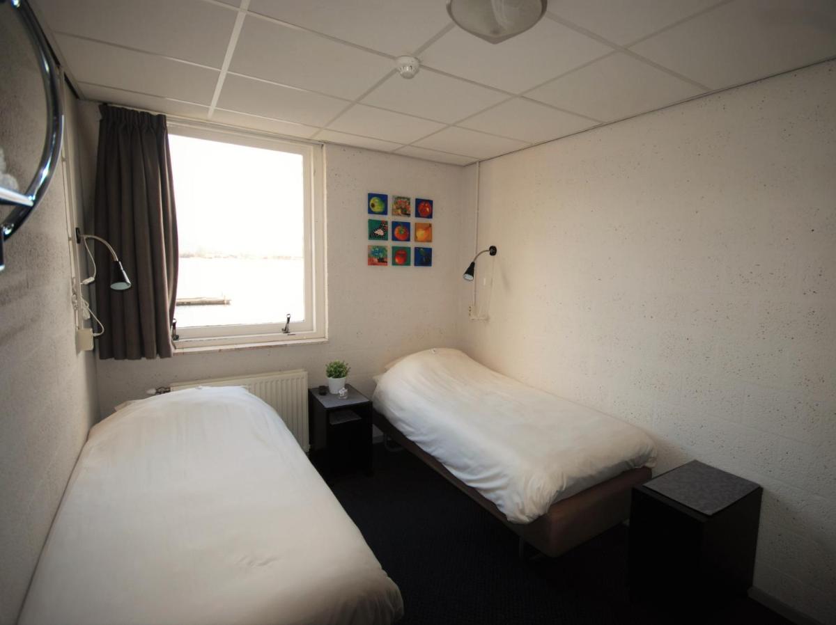 Double Room with Lake View photo 1