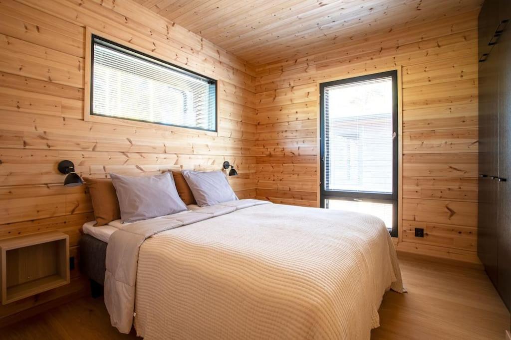 Two-Bedroom House photo 2
