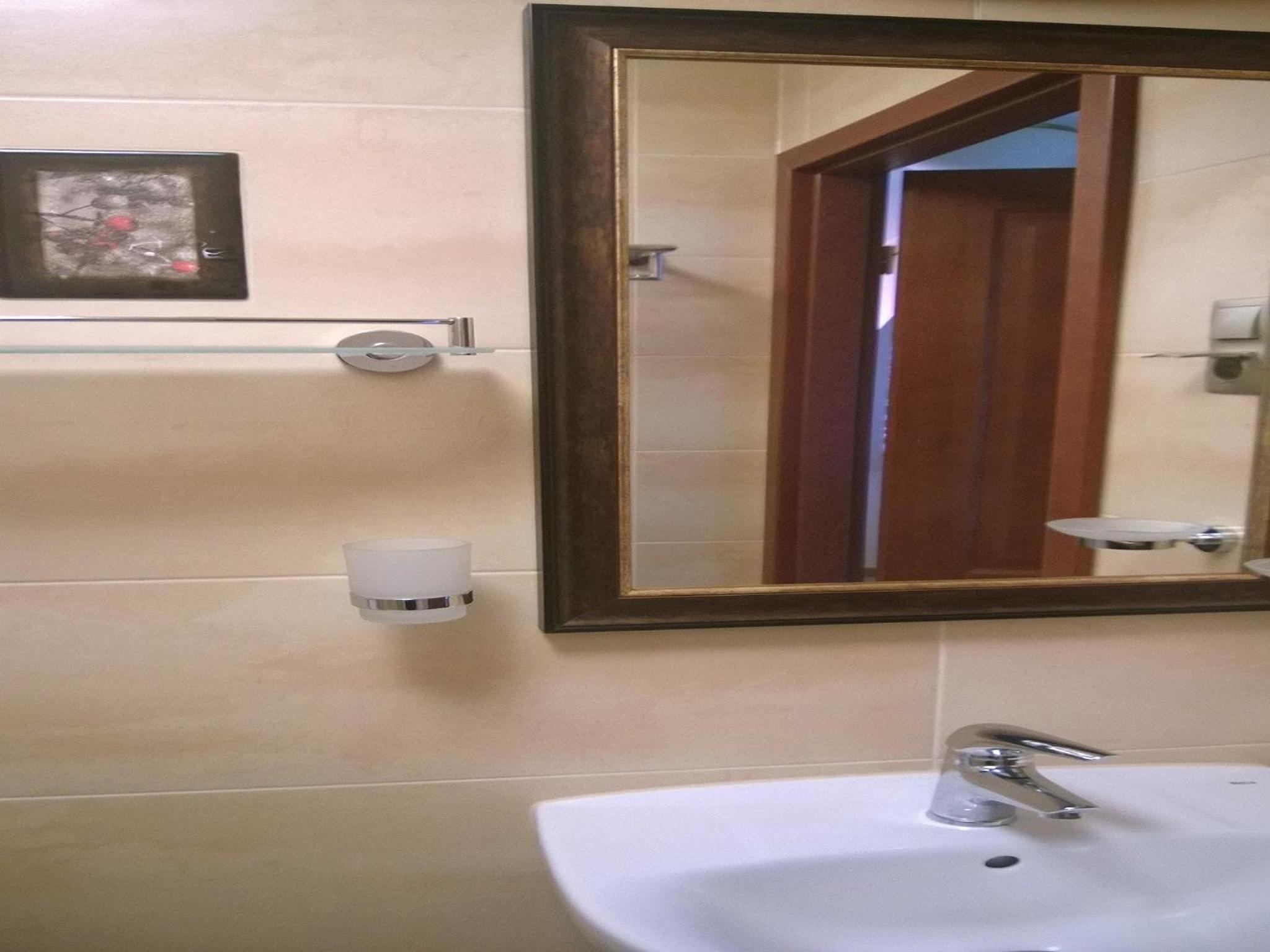 Suite - Photo 2