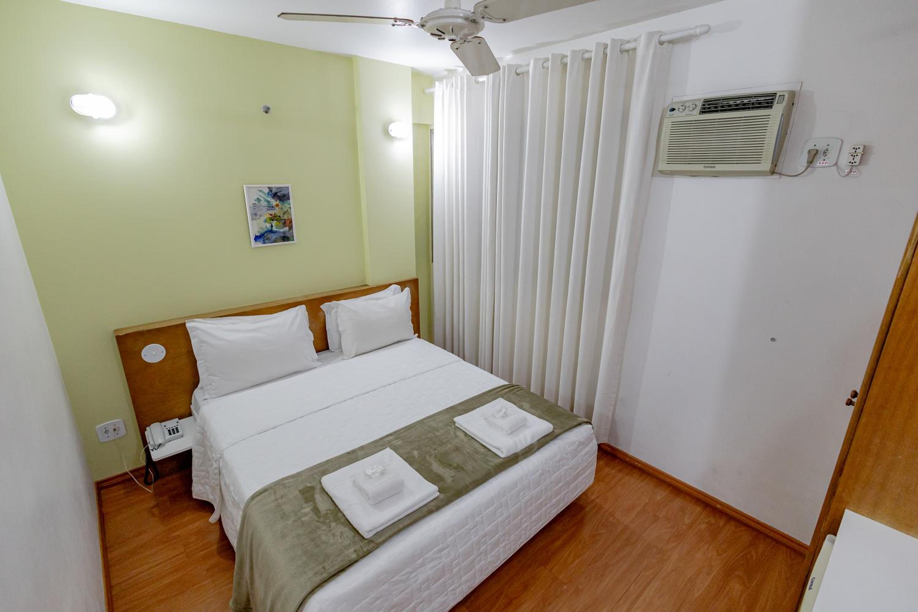 Double Room - Disability Access photo 3
