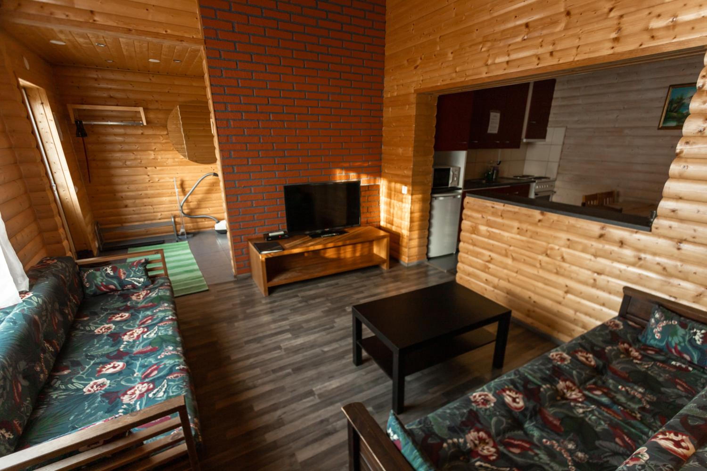 Two-Bedroom Apartment - Photo 5