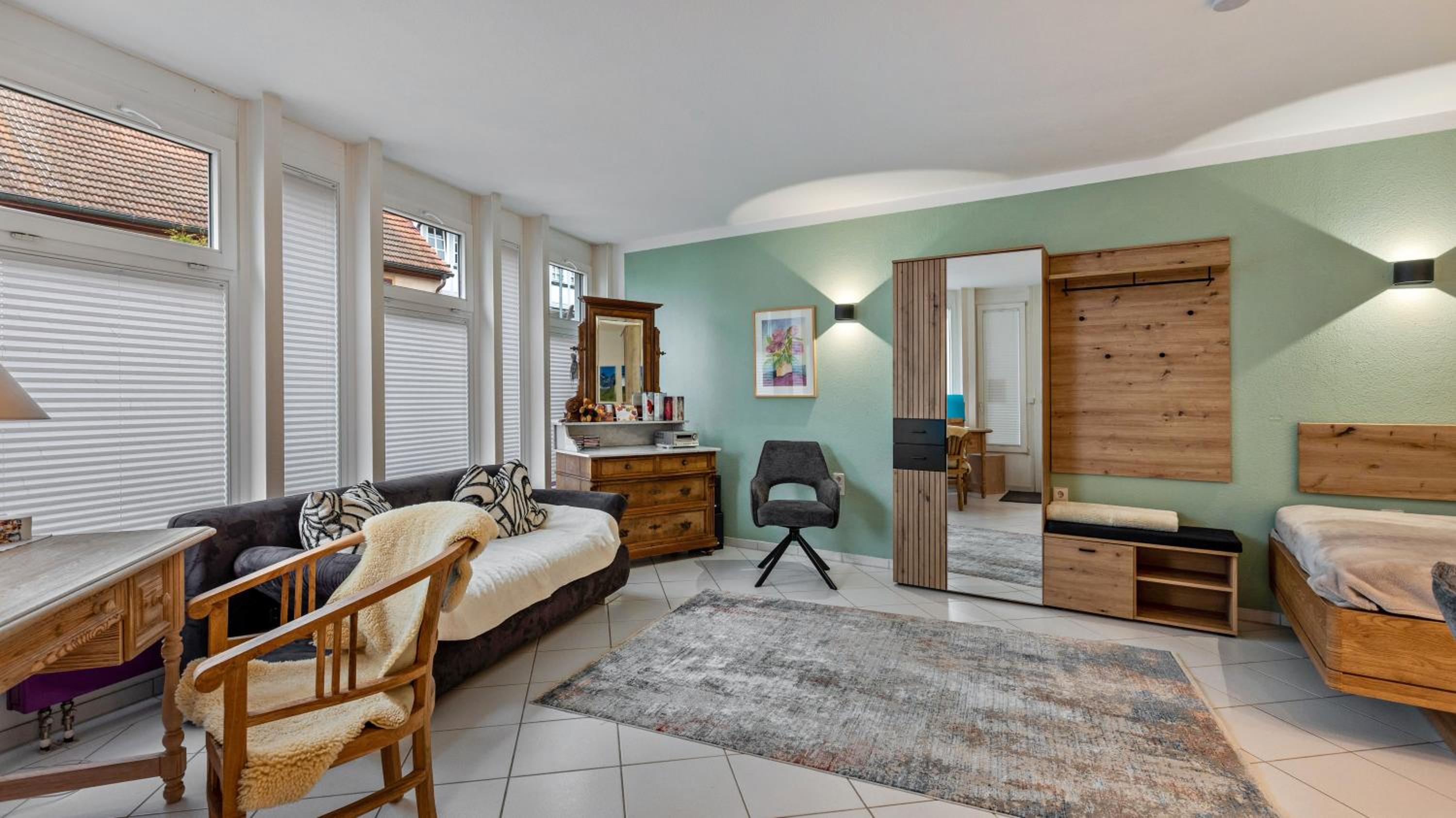 One-Bedroom Apartment with Garden View photo 2