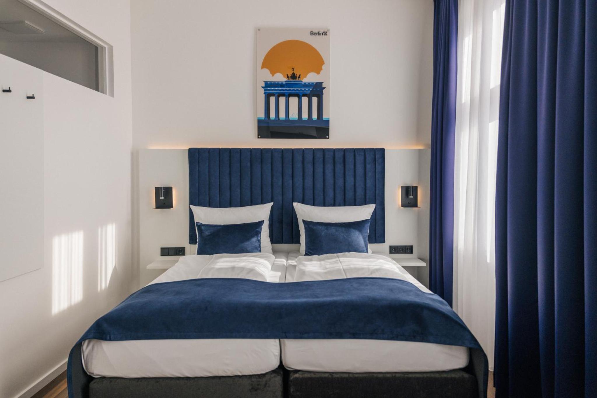 Deluxe Triple Room photo 2