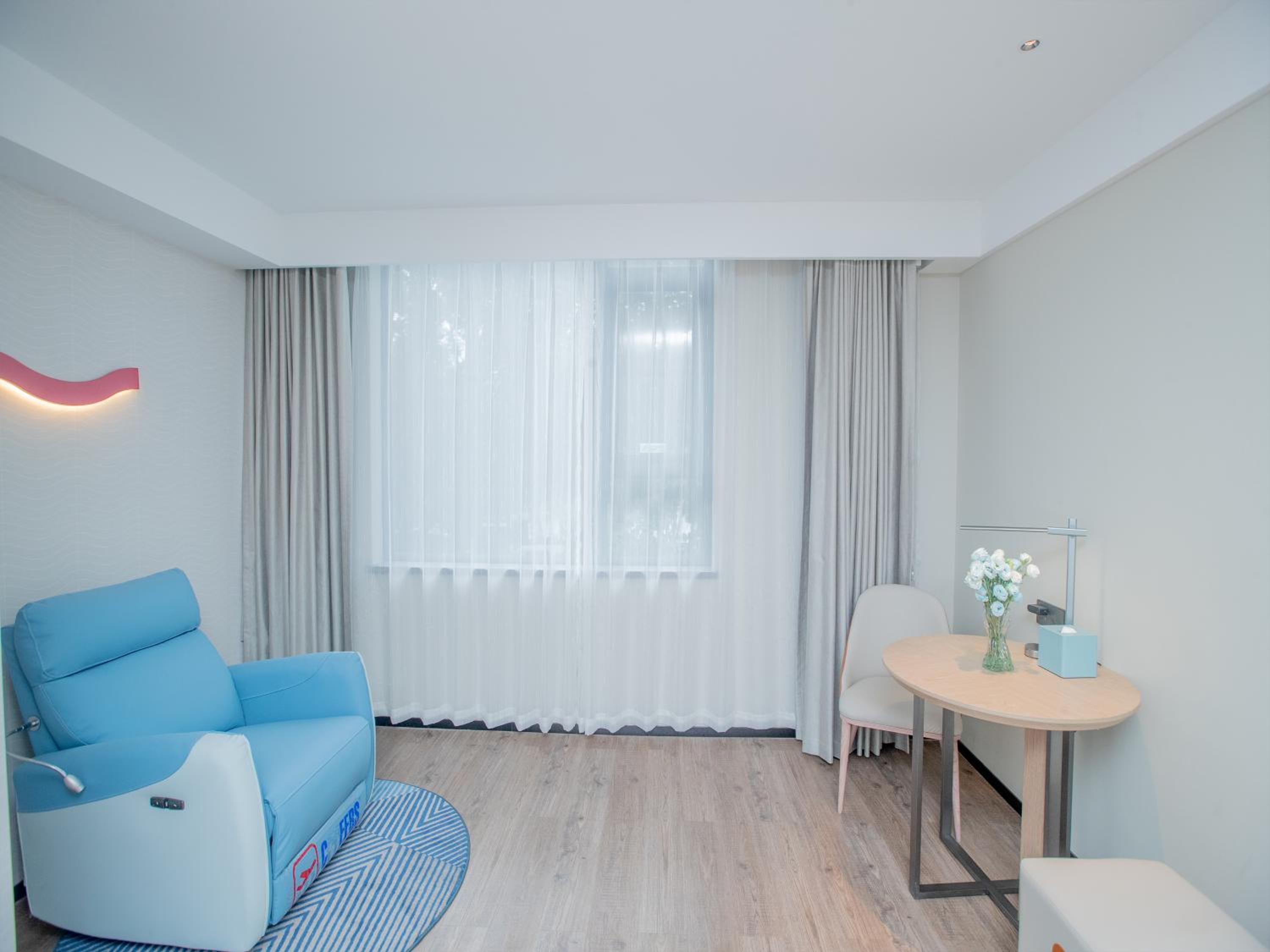 River View King Room photo 1