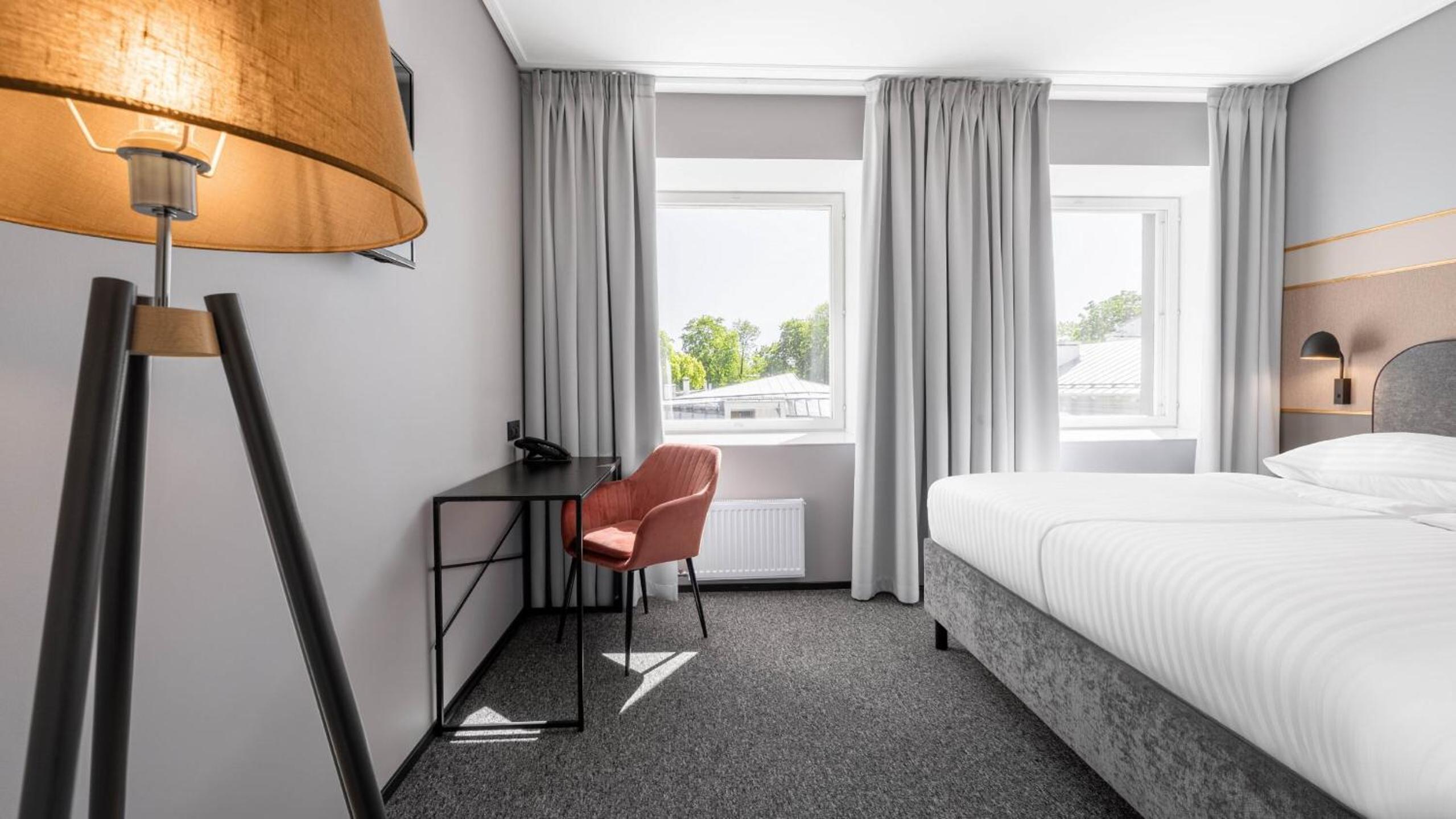 Standard Double Room - Photo 1