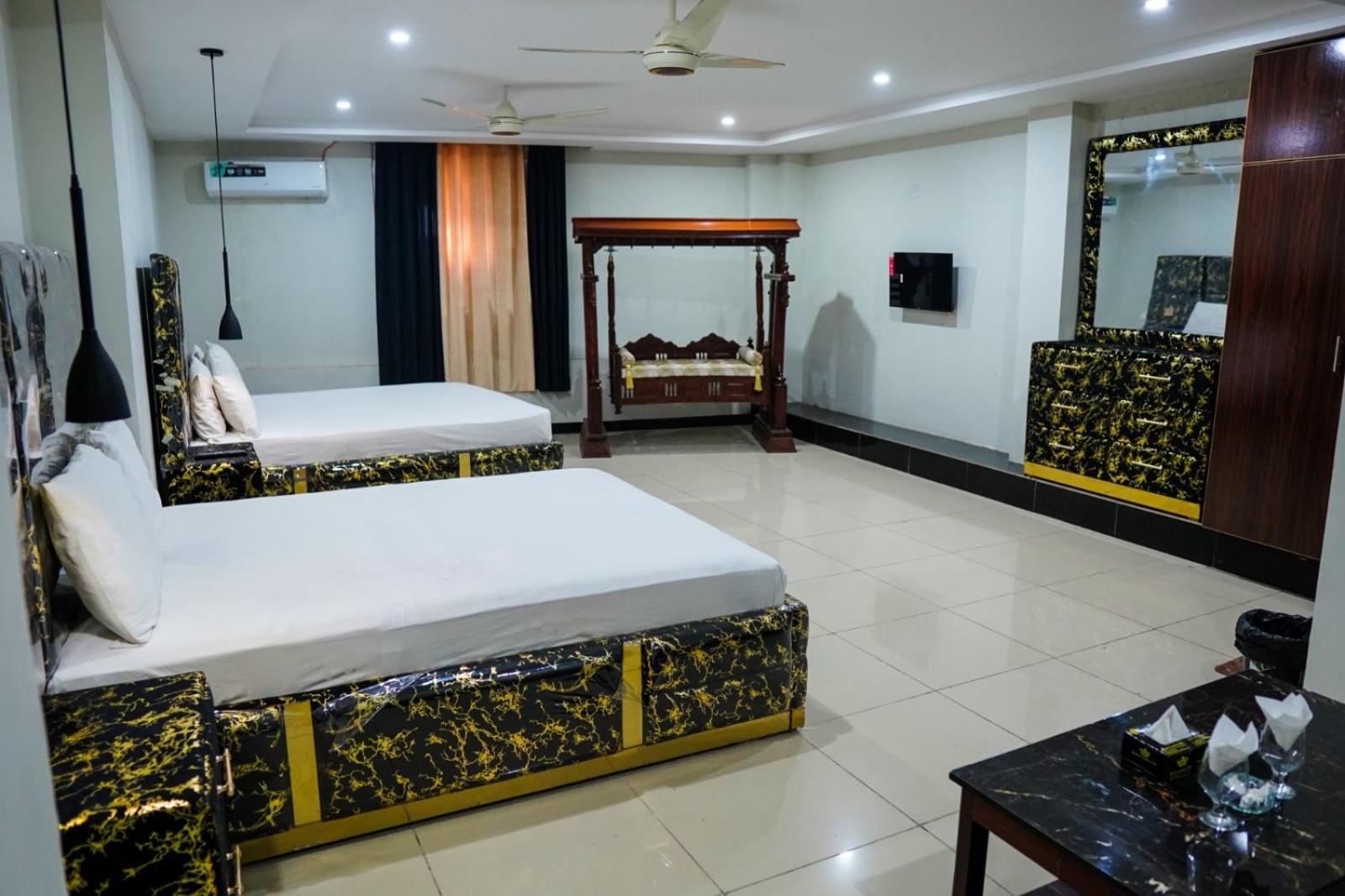 Executive Suite photo 2