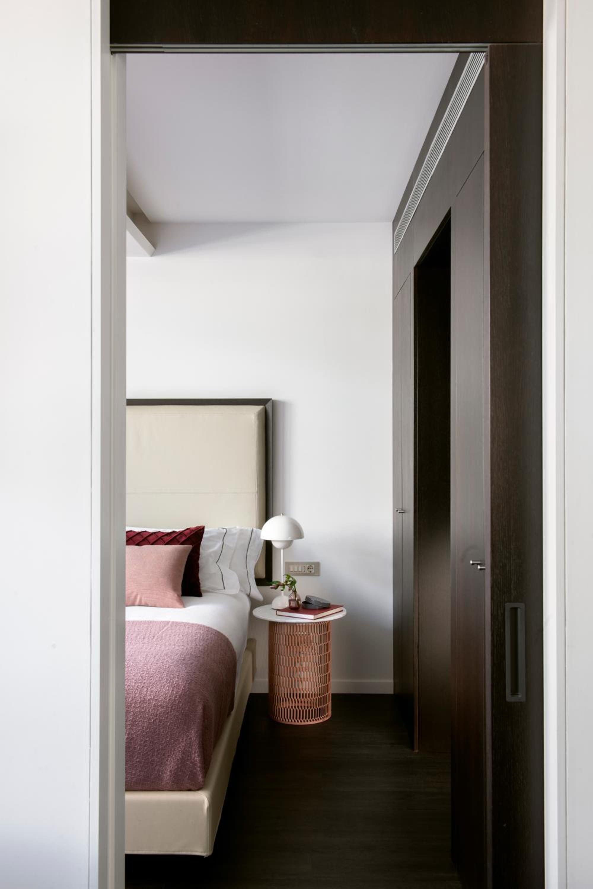 Two-Bedroom Apartment with Terrace photo 2