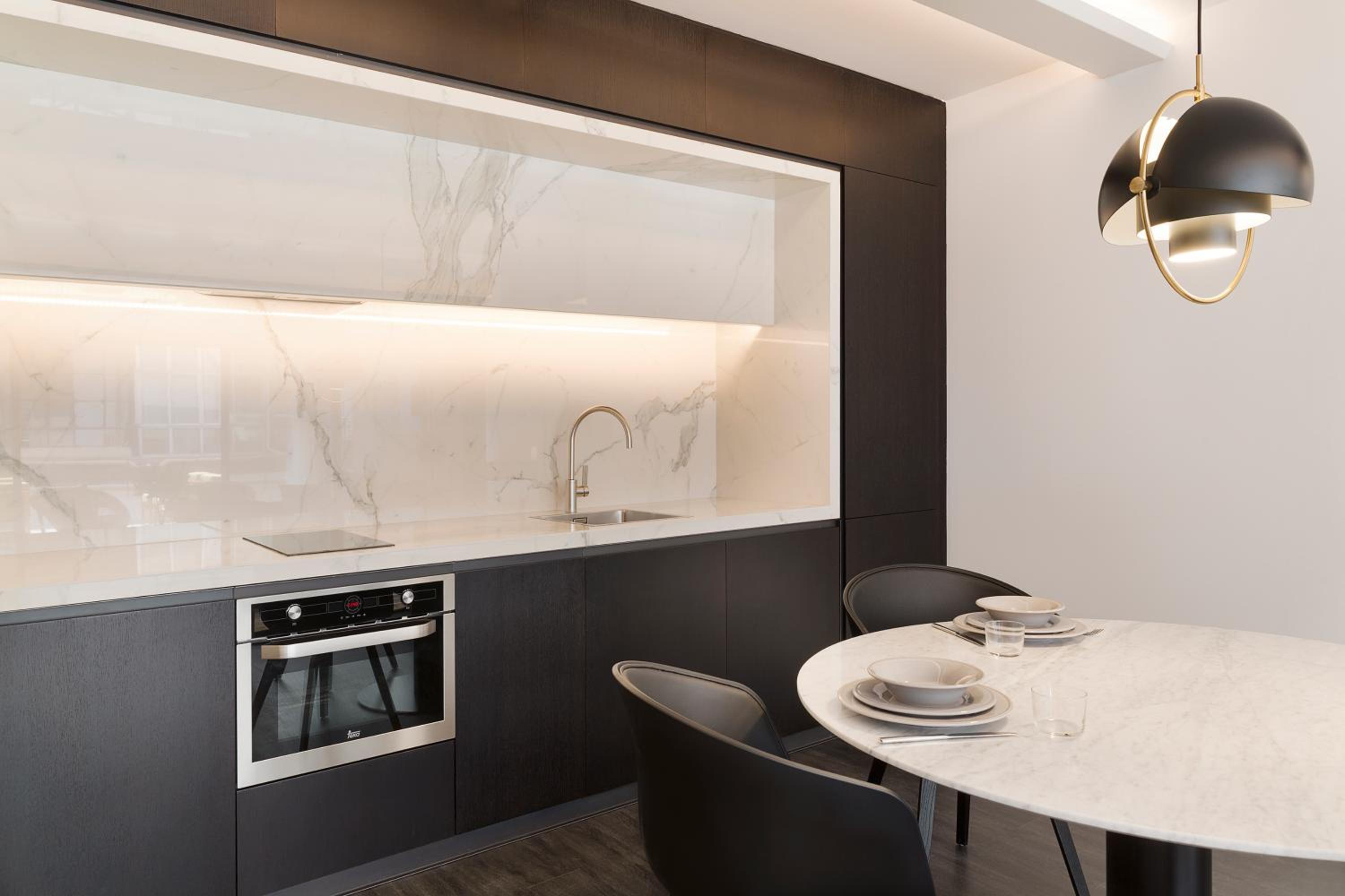 Two-Bedroom Apartment with Terrace photo 3