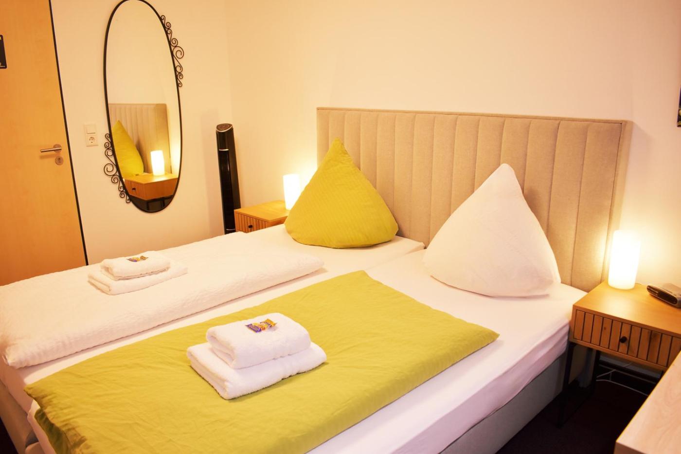 Economy Double Room photo 2
