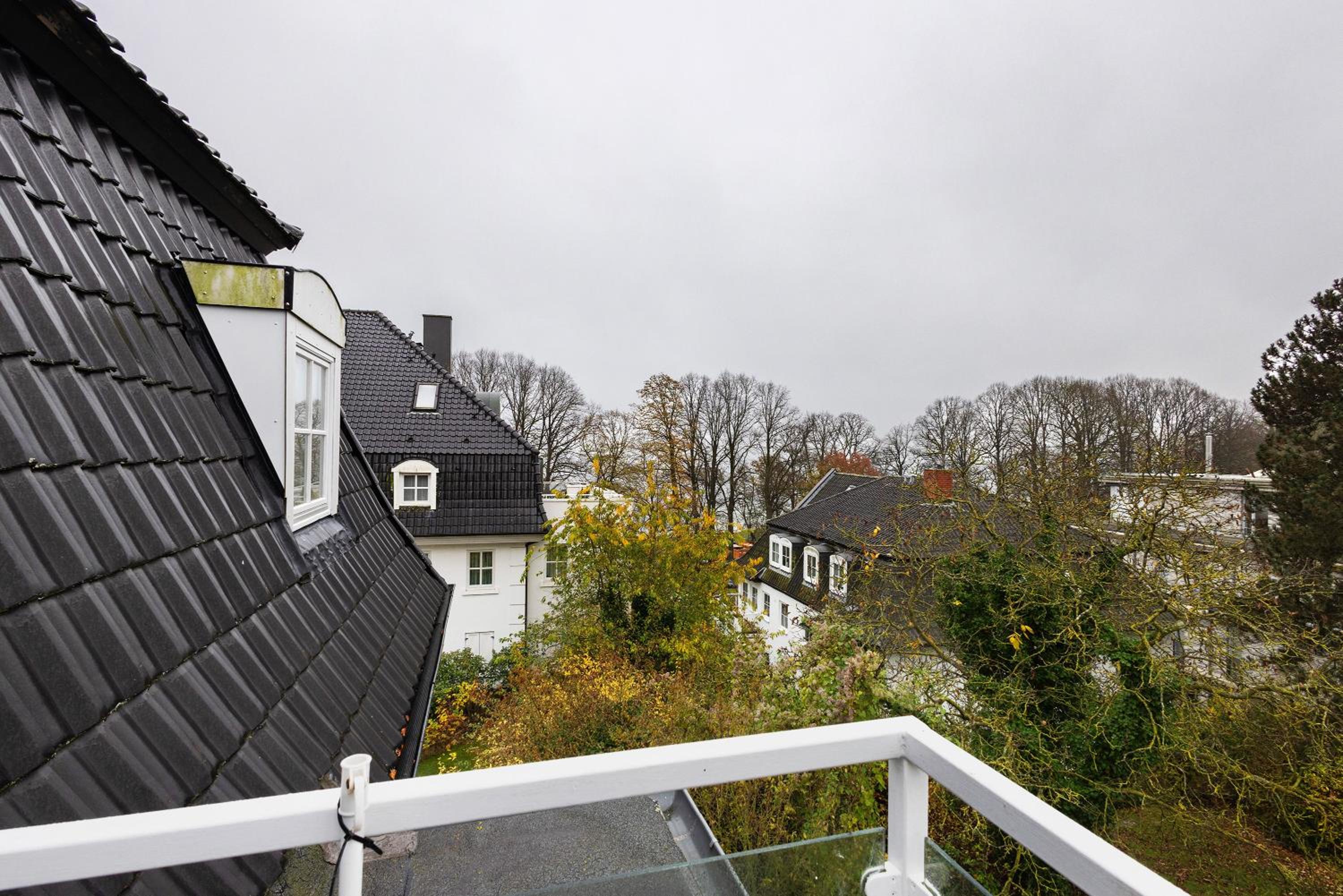 Two-Bedroom Deluxe Apartment with Ocean View photo 2