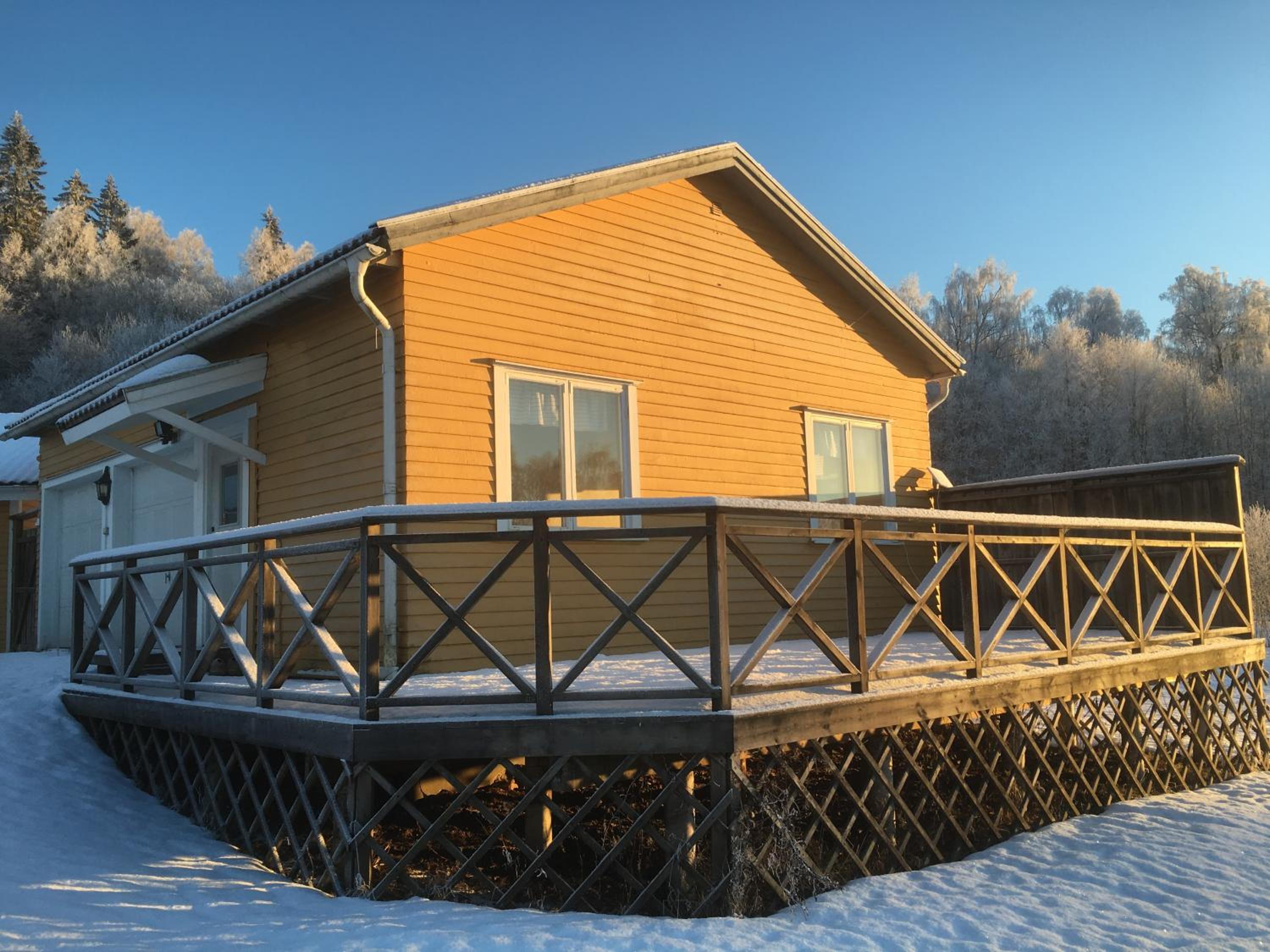 One-Bedroom Cottage with Lake View  - Photo 38