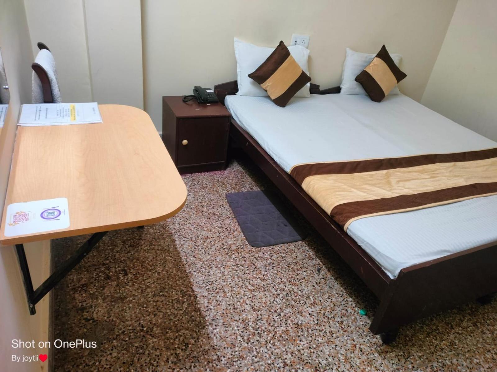 Economy Double Room photo 1