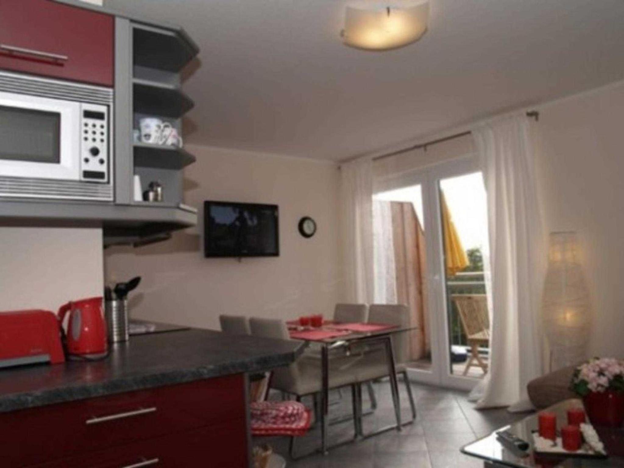One-Bedroom Apartment with Balcony photo 2