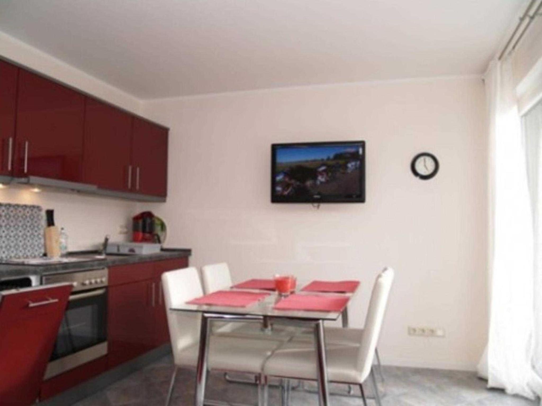 One-Bedroom Apartment with Balcony photo 3
