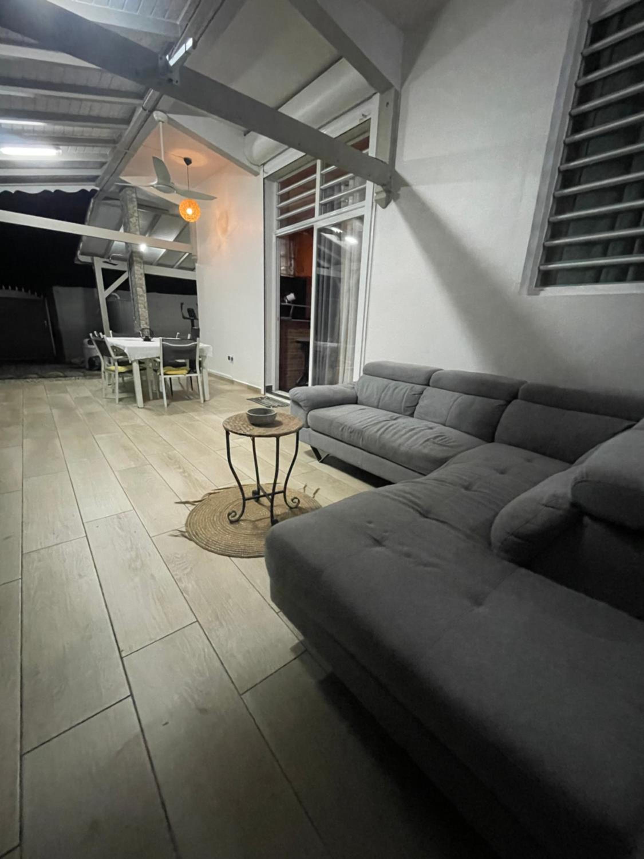 Three-Bedroom Villa photo 3