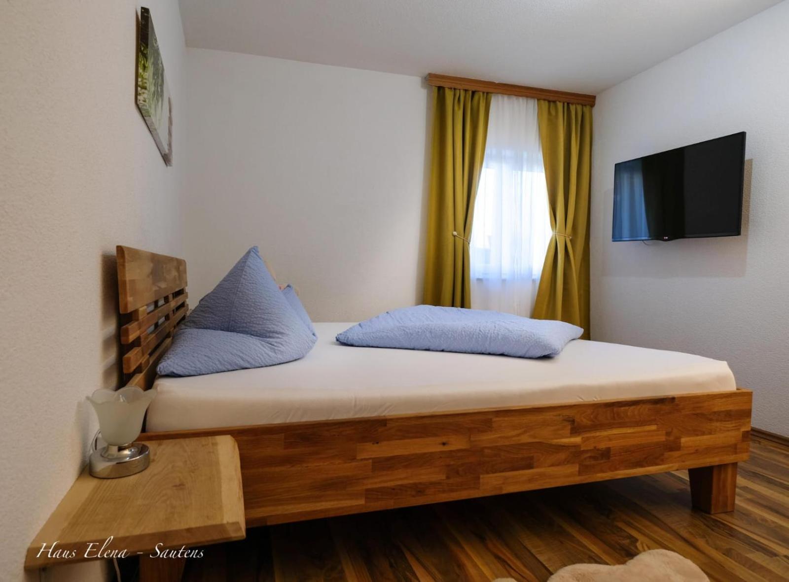 Studio Apartment - Photo 20