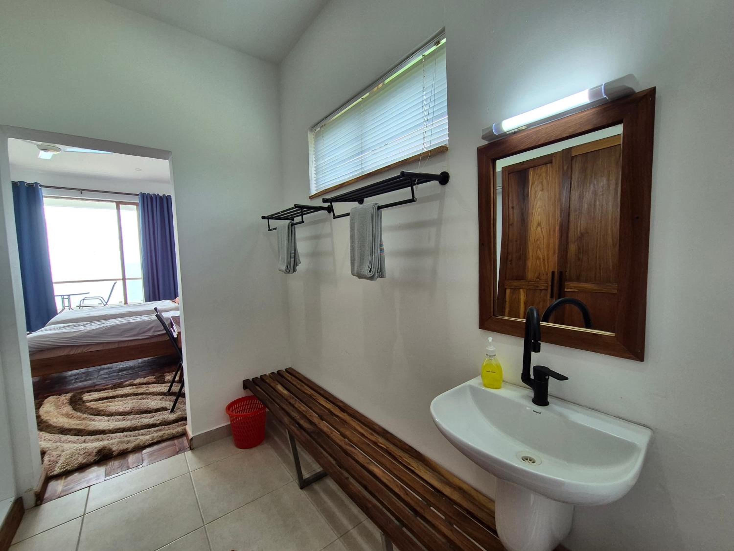 Three-Bedroom Villa photo 2